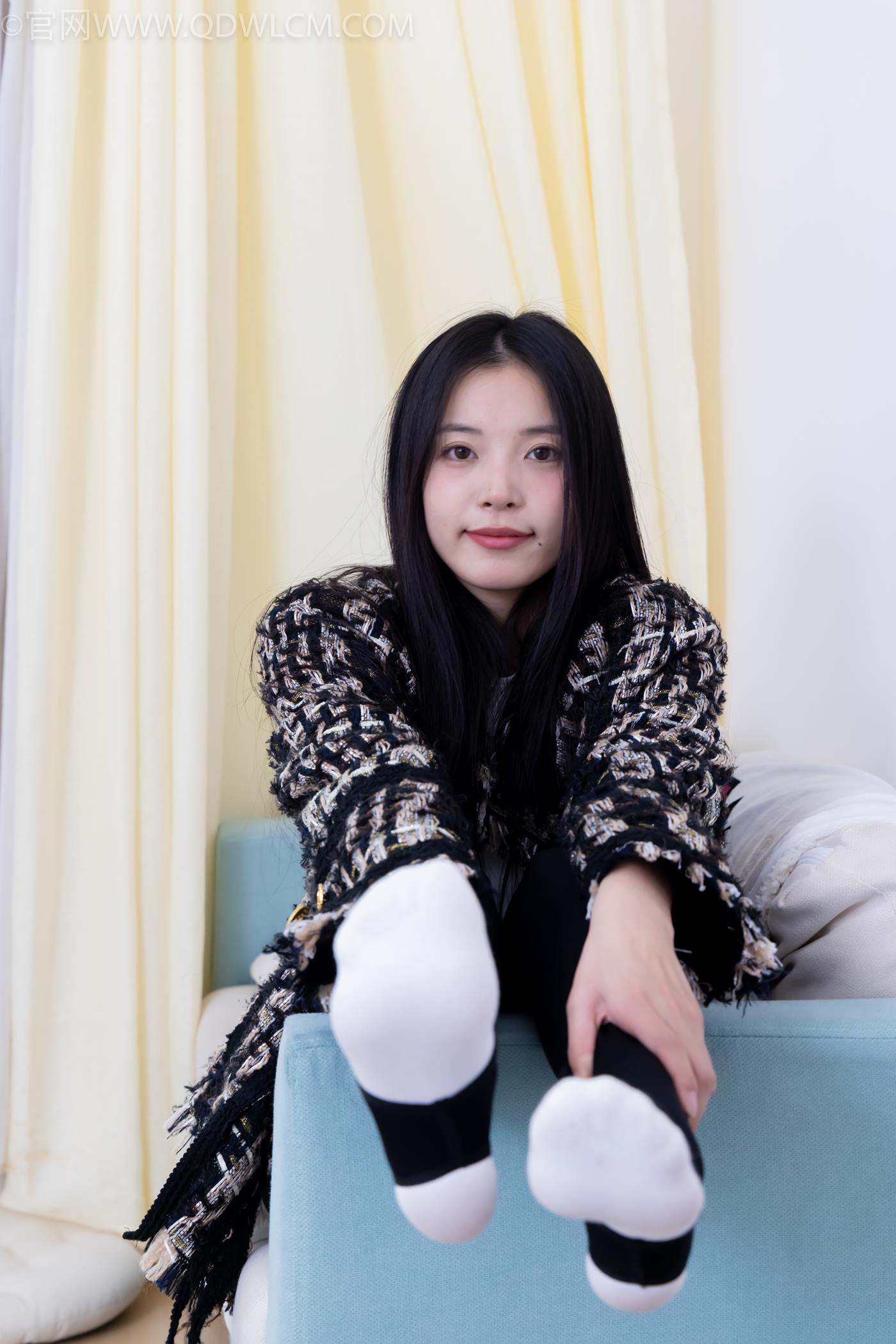 图片[20]-物恋传媒 NO.2260 茯苓-板鞋、黑色踩脚裤、白棉袜[110P] – 速更版-美库