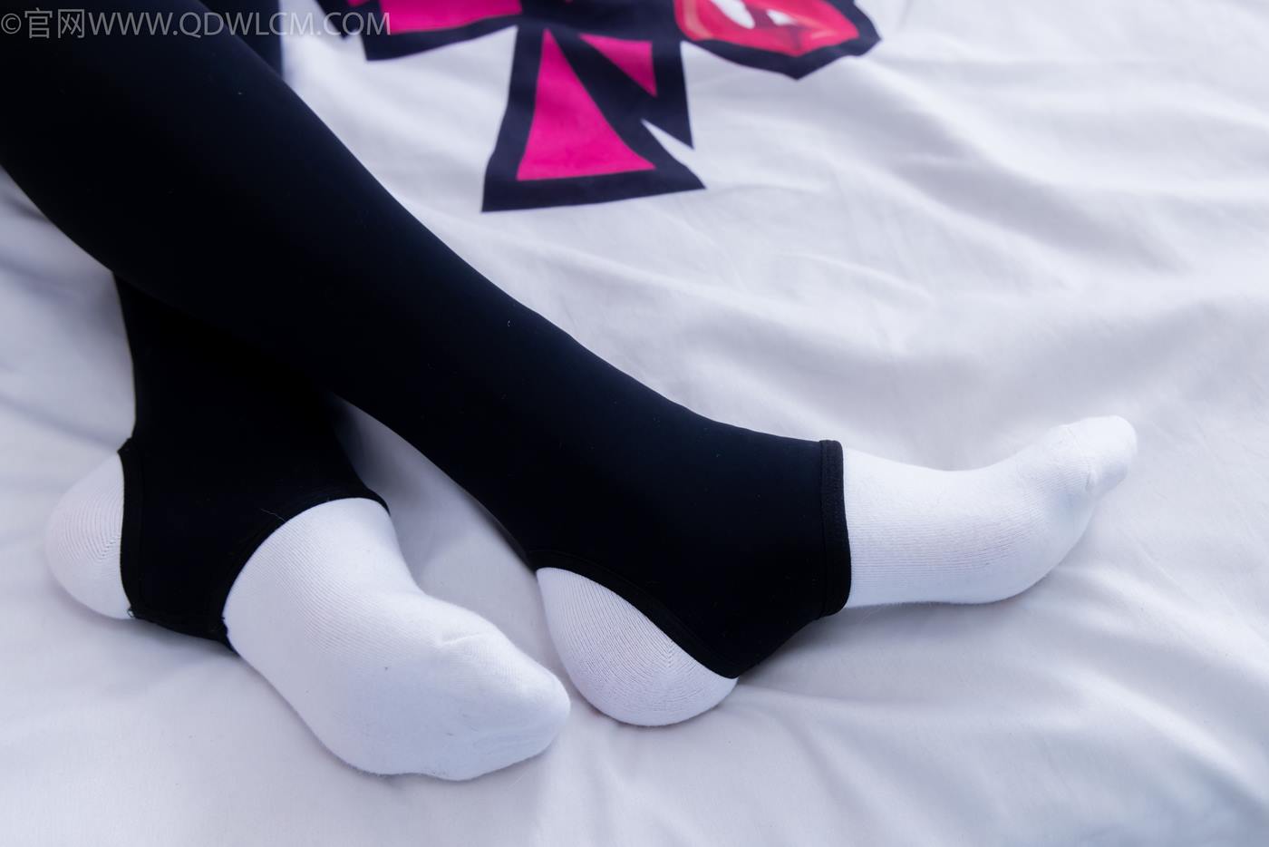 图片[37]-物恋传媒 NO.2260 茯苓-板鞋、黑色踩脚裤、白棉袜[110P] – 速更版-美库