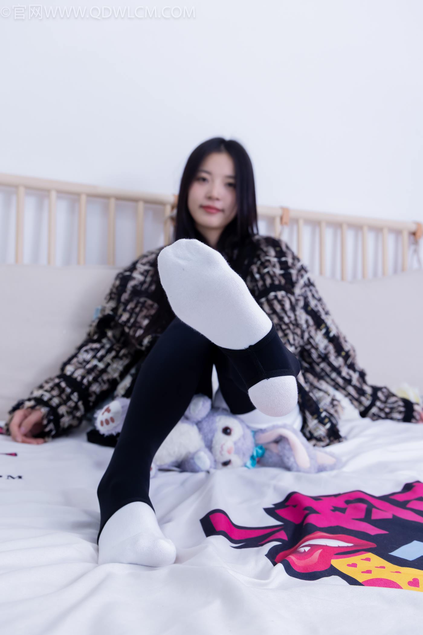 图片[40]-物恋传媒 NO.2260 茯苓-板鞋、黑色踩脚裤、白棉袜[110P] – 速更版-美库