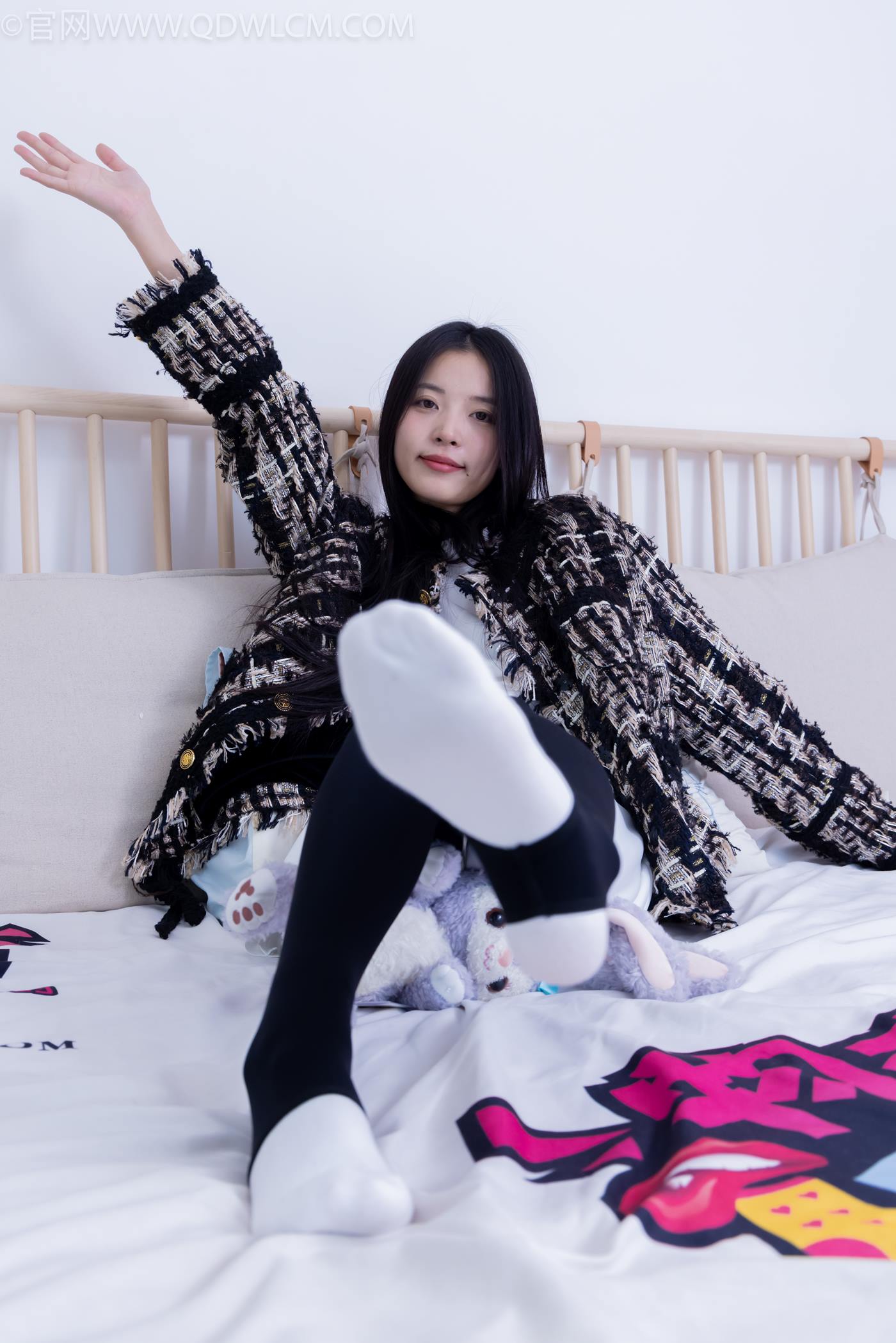 图片[41]-物恋传媒 NO.2260 茯苓-板鞋、黑色踩脚裤、白棉袜[110P] – 速更版-美库