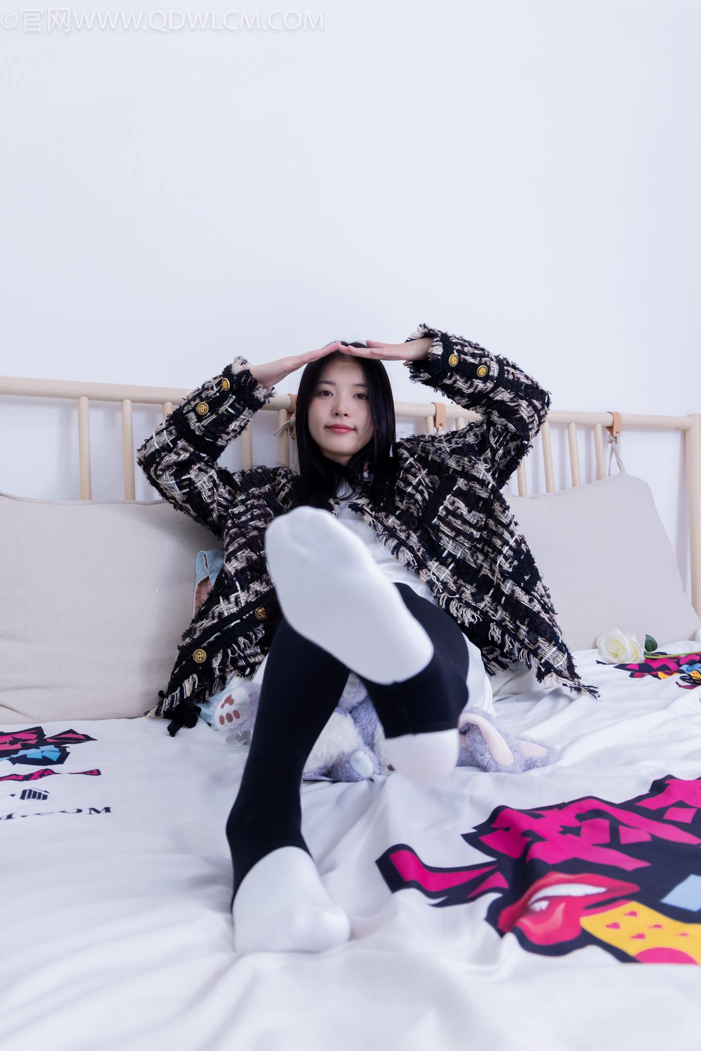 图片[42]-物恋传媒 NO.2260 茯苓-板鞋、黑色踩脚裤、白棉袜[110P] – 速更版-美库