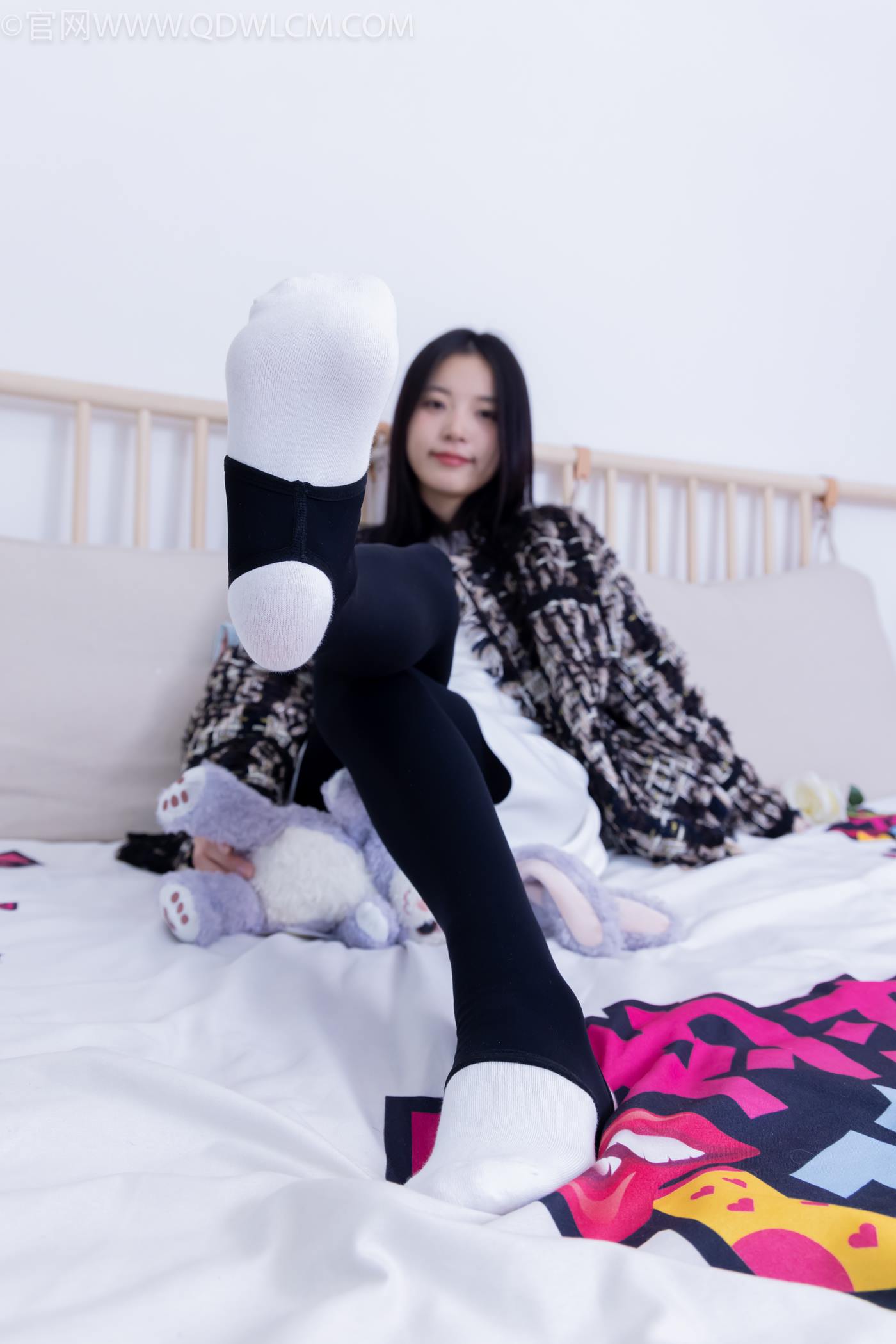 图片[44]-物恋传媒 NO.2260 茯苓-板鞋、黑色踩脚裤、白棉袜[110P] – 速更版-美库