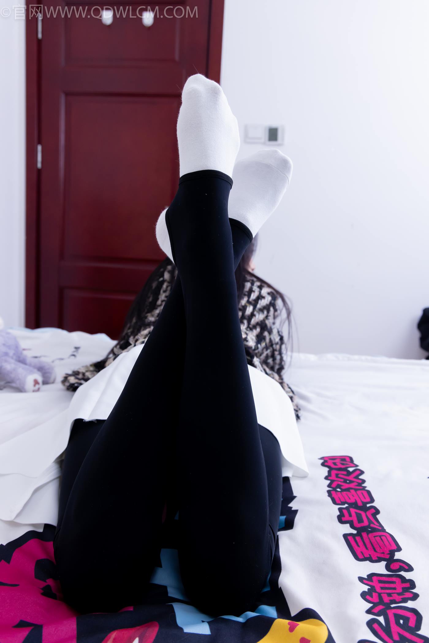 图片[47]-物恋传媒 NO.2260 茯苓-板鞋、黑色踩脚裤、白棉袜[110P] – 速更版-美库