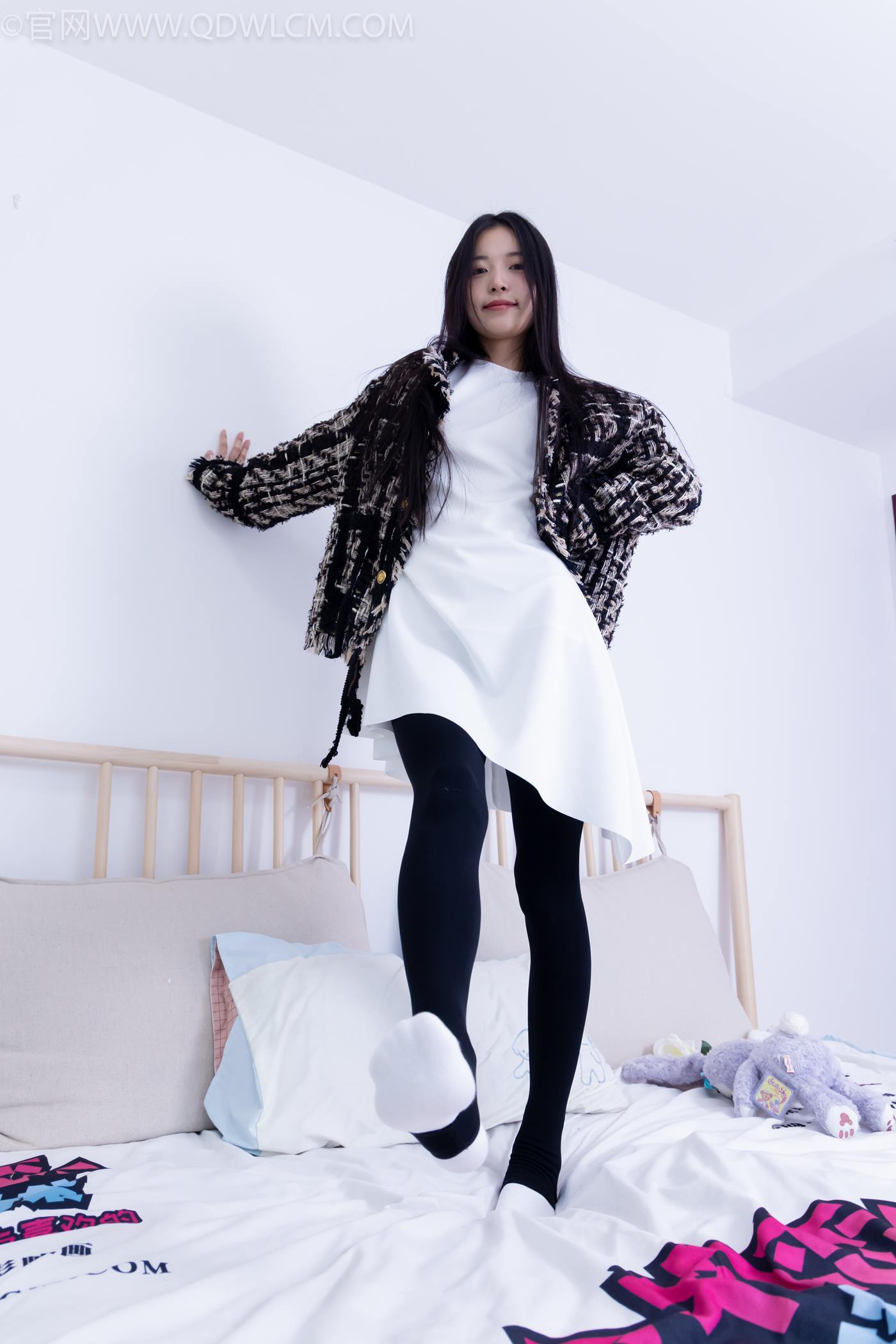 图片[53]-物恋传媒 NO.2260 茯苓-板鞋、黑色踩脚裤、白棉袜[110P] – 速更版-美库