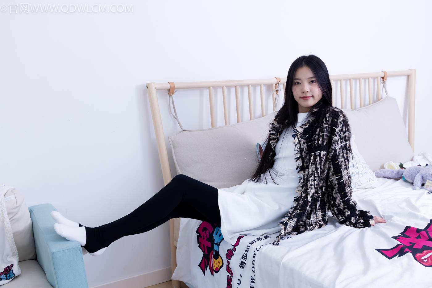 图片[60]-物恋传媒 NO.2260 茯苓-板鞋、黑色踩脚裤、白棉袜[110P] – 速更版-美库