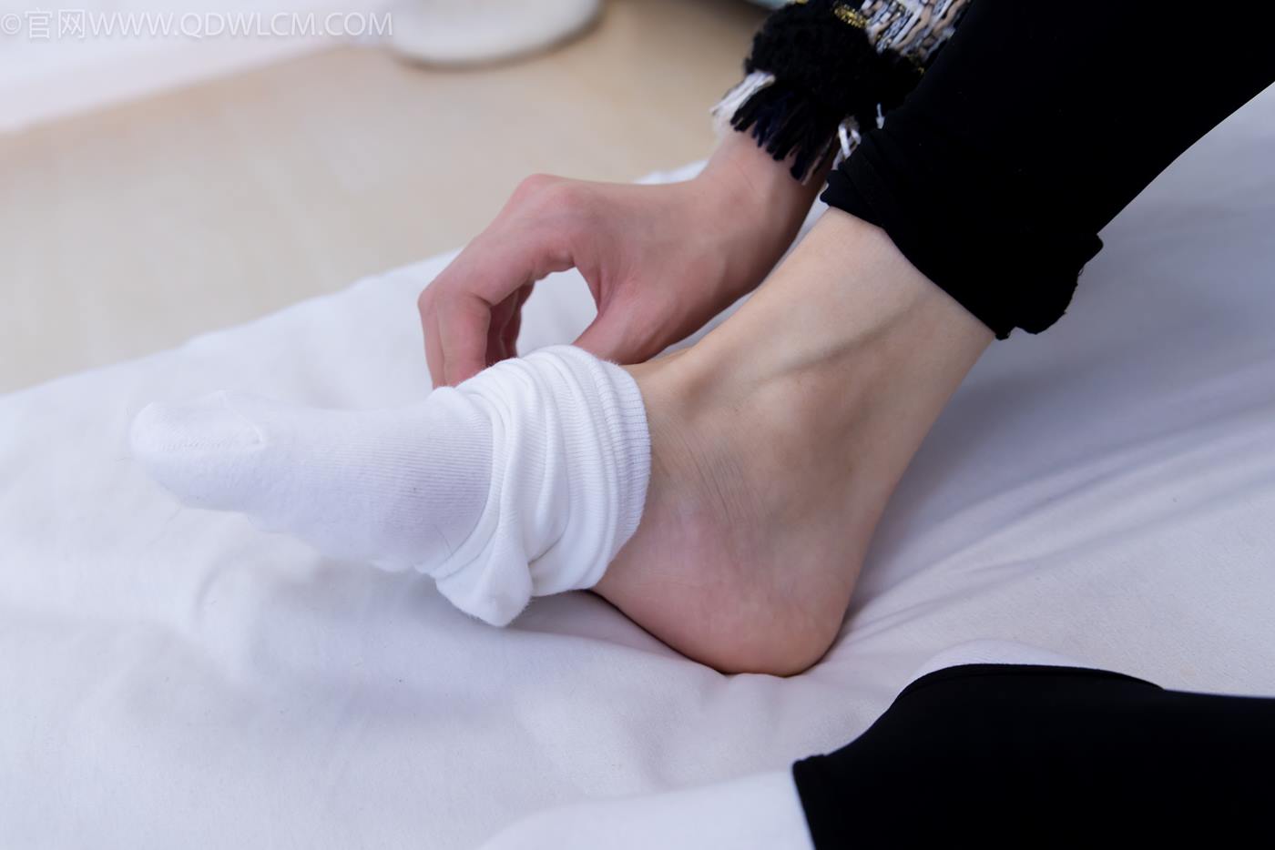 图片[63]-物恋传媒 NO.2260 茯苓-板鞋、黑色踩脚裤、白棉袜[110P] – 速更版-美库