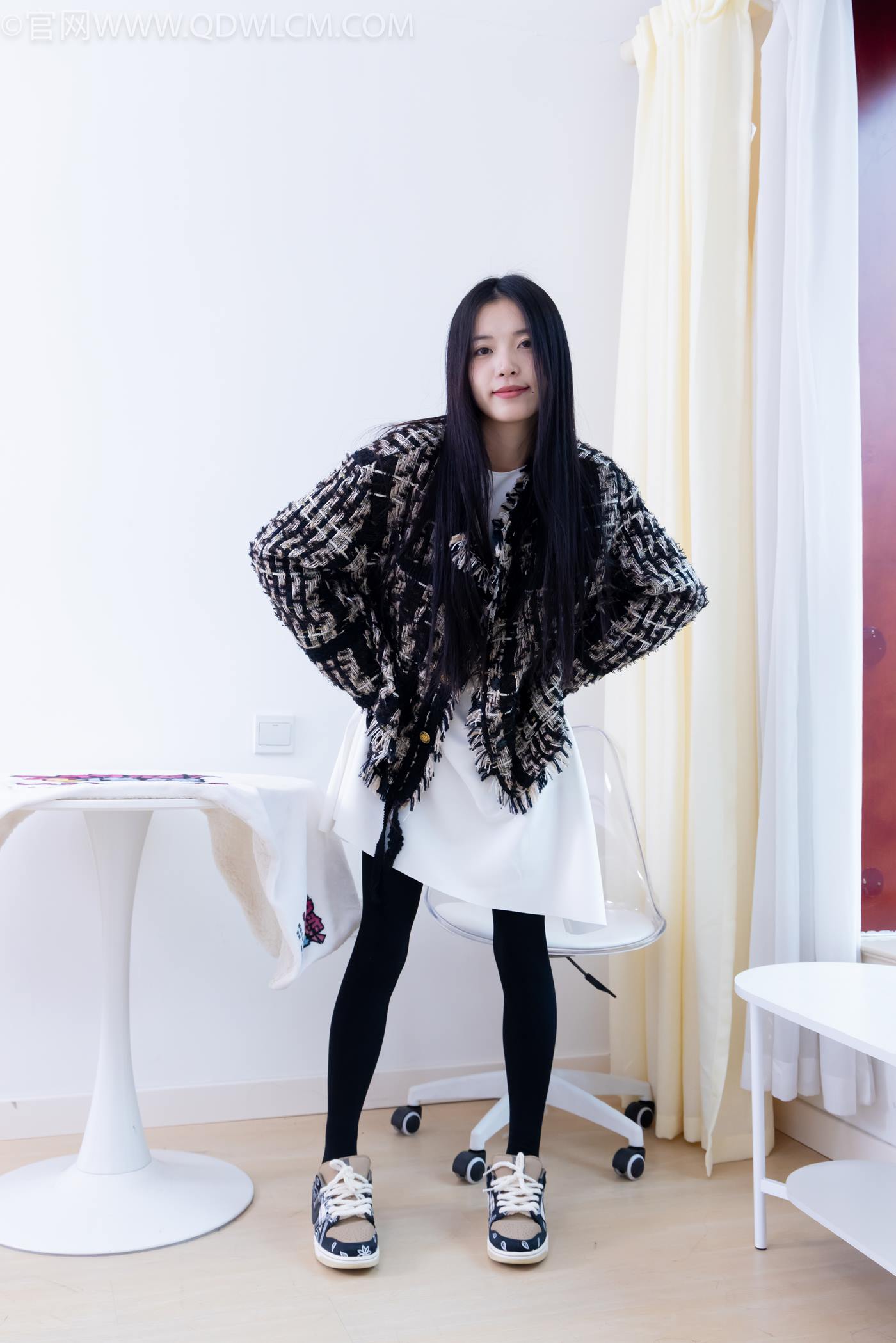 图片[67]-物恋传媒 NO.2260 茯苓-板鞋、黑色踩脚裤、白棉袜[110P] – 速更版-美库