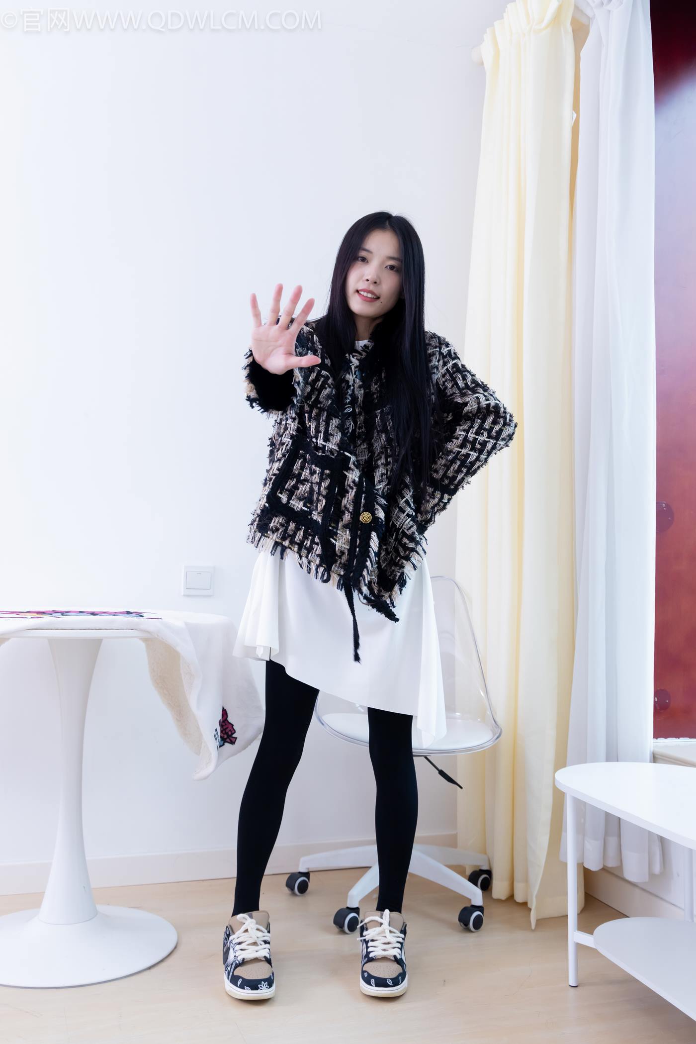 图片[68]-物恋传媒 NO.2260 茯苓-板鞋、黑色踩脚裤、白棉袜[110P] – 速更版-美库