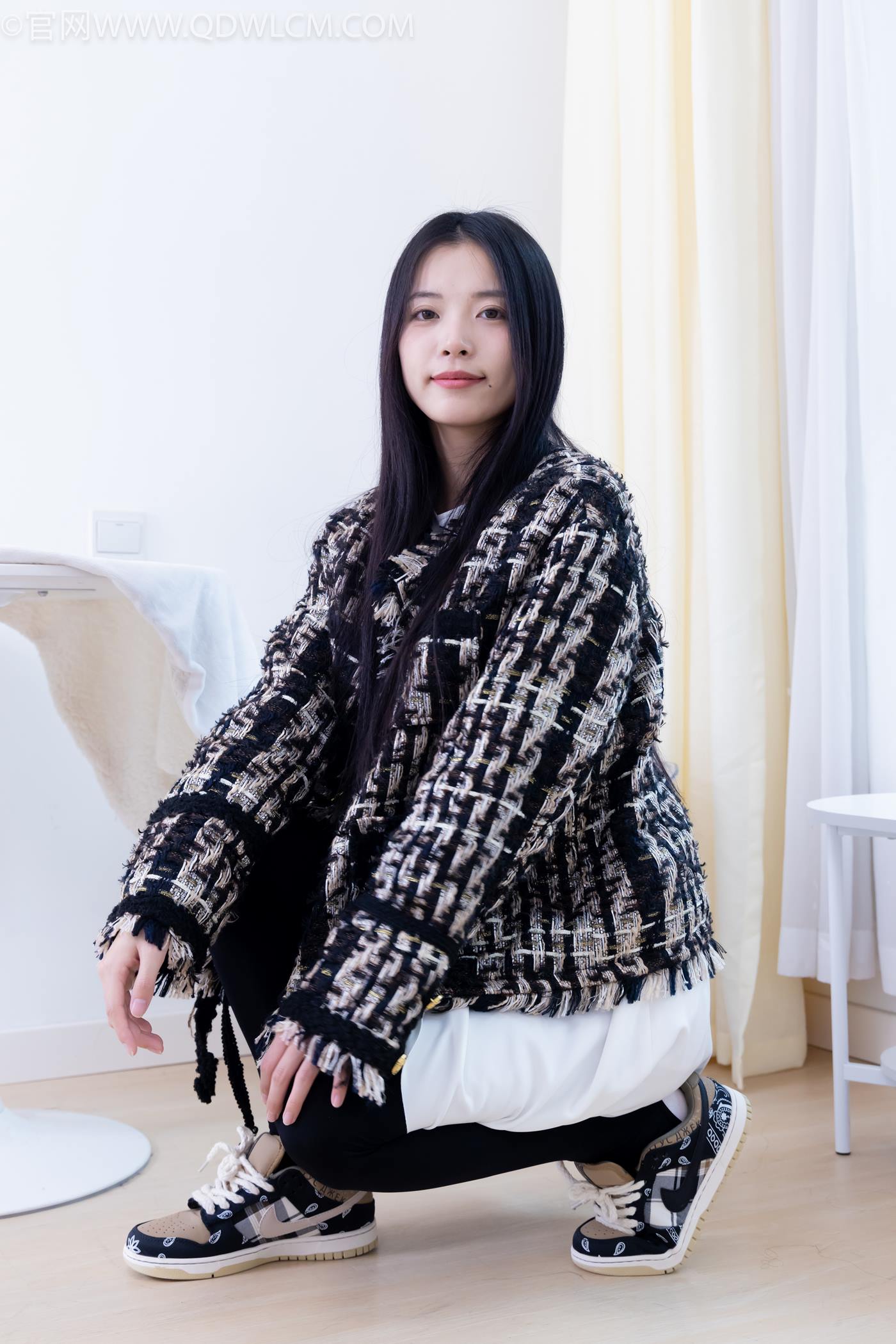 图片[72]-物恋传媒 NO.2260 茯苓-板鞋、黑色踩脚裤、白棉袜[110P] – 速更版-美库