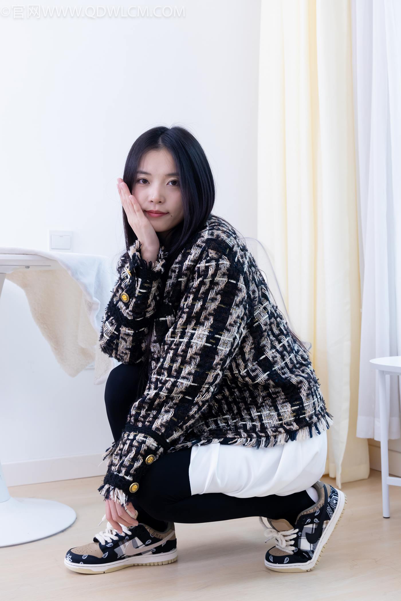 图片[73]-物恋传媒 NO.2260 茯苓-板鞋、黑色踩脚裤、白棉袜[110P] – 速更版-美库