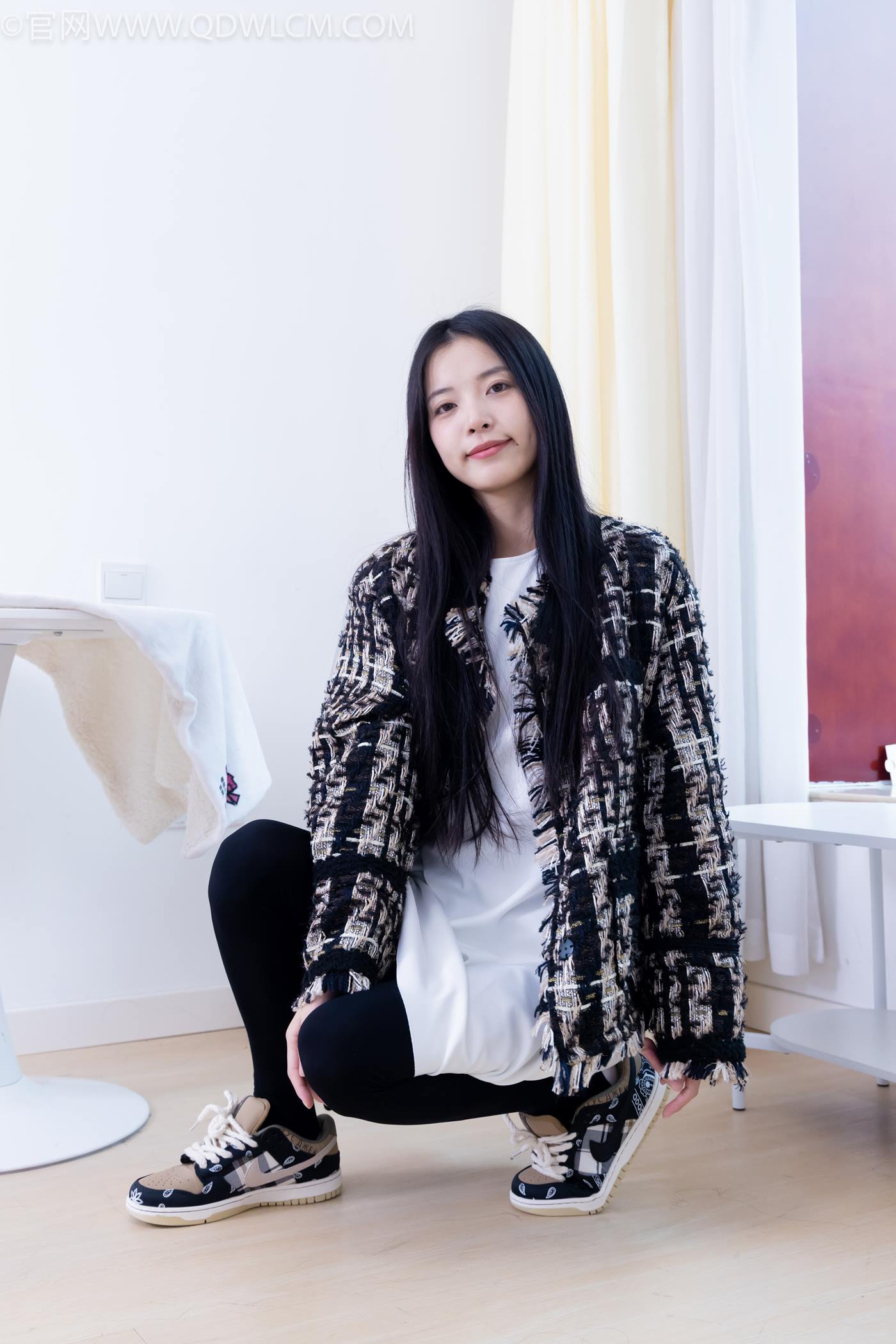 图片[76]-物恋传媒 NO.2260 茯苓-板鞋、黑色踩脚裤、白棉袜[110P] – 速更版-美库