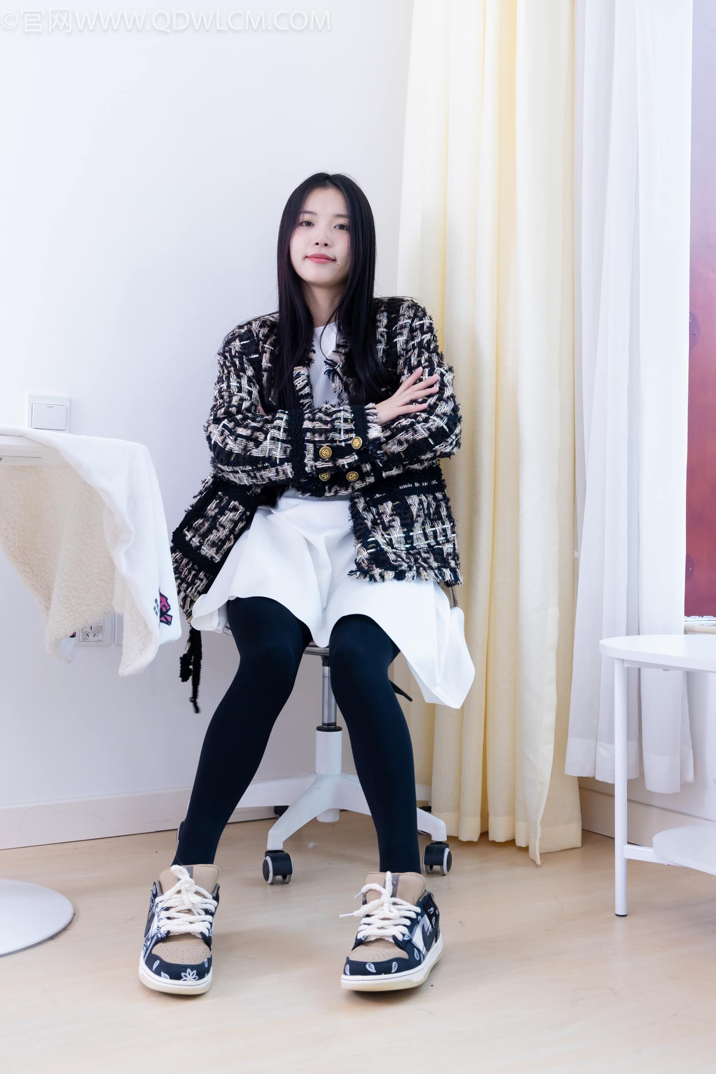 图片[82]-物恋传媒 NO.2260 茯苓-板鞋、黑色踩脚裤、白棉袜[110P] – 速更版-美库