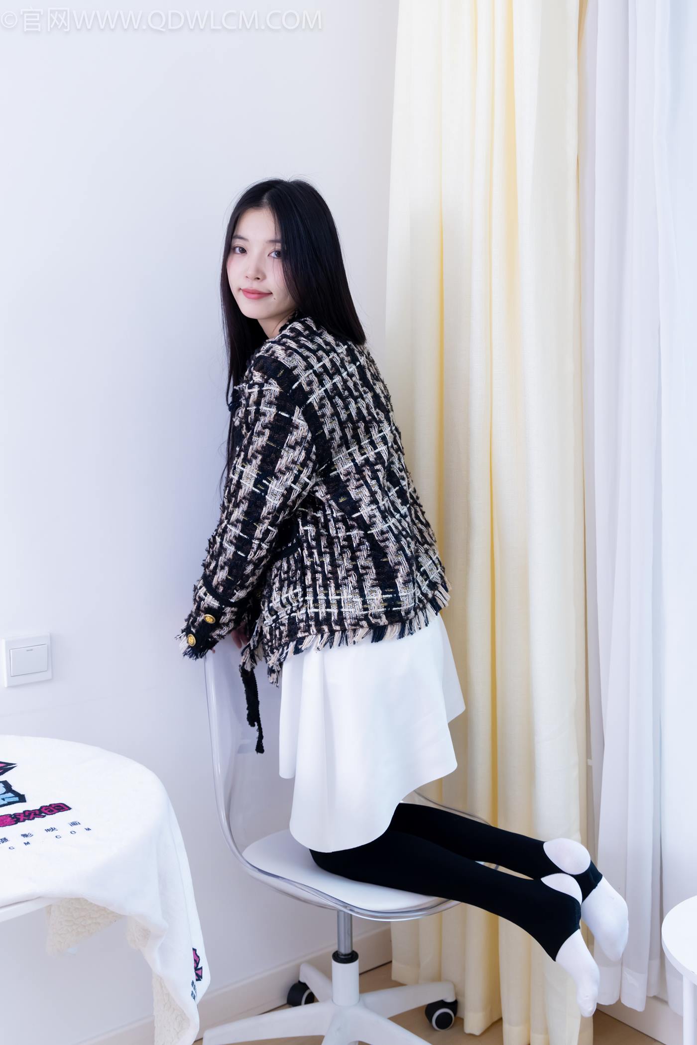 图片[93]-物恋传媒 NO.2260 茯苓-板鞋、黑色踩脚裤、白棉袜[110P] – 速更版-美库