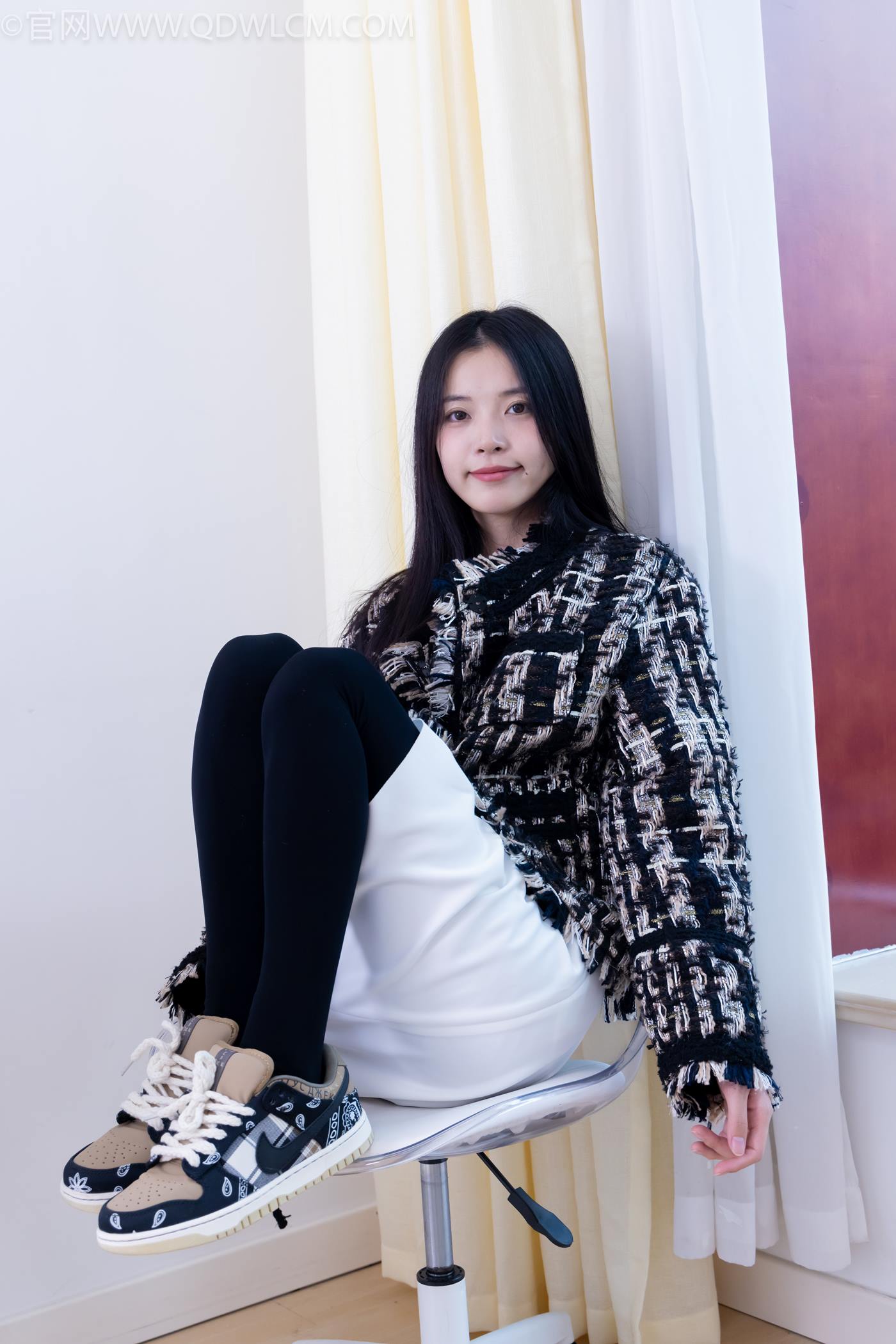 图片[105]-物恋传媒 NO.2260 茯苓-板鞋、黑色踩脚裤、白棉袜[110P] – 速更版-美库