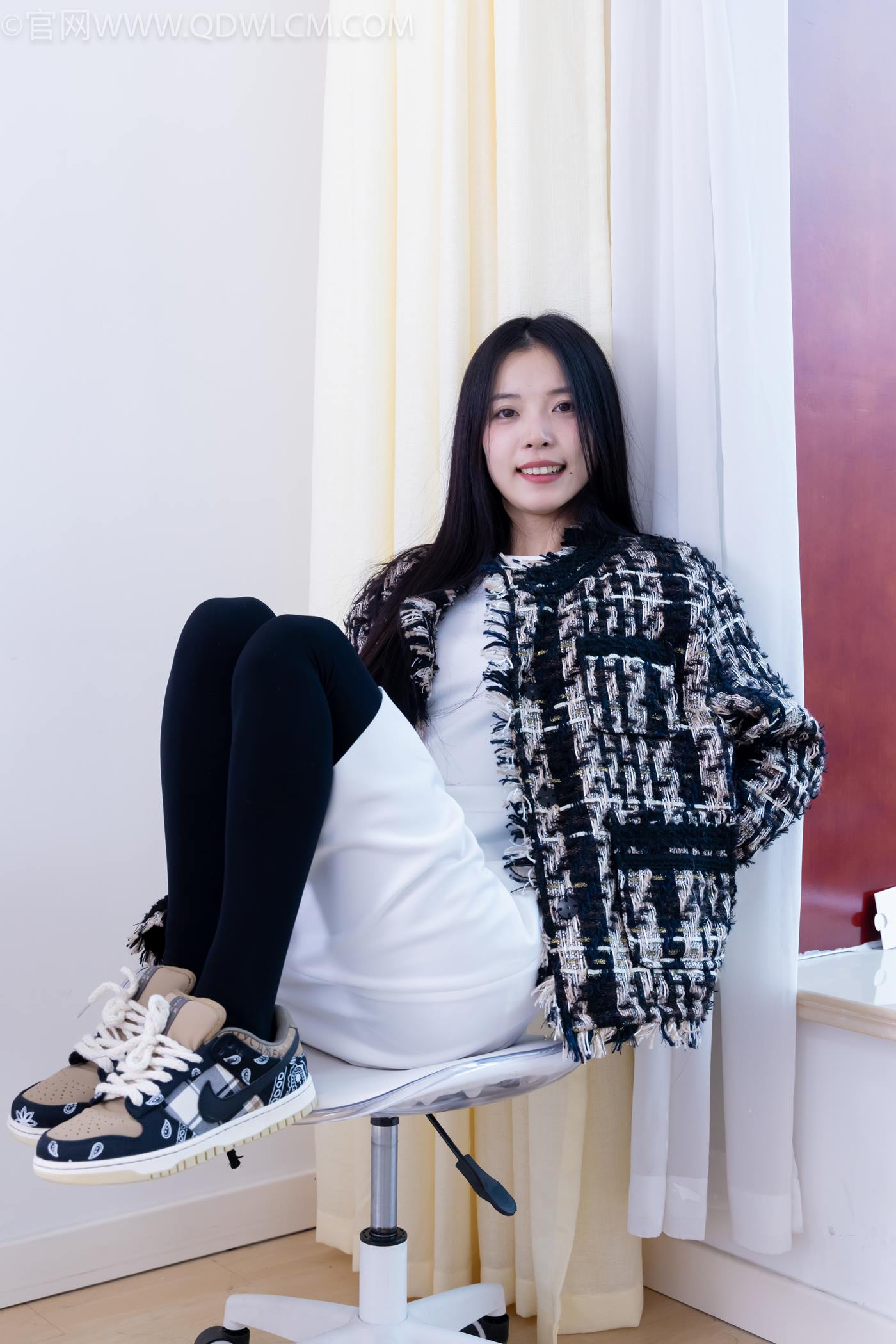 图片[106]-物恋传媒 NO.2260 茯苓-板鞋、黑色踩脚裤、白棉袜[110P] – 速更版-美库