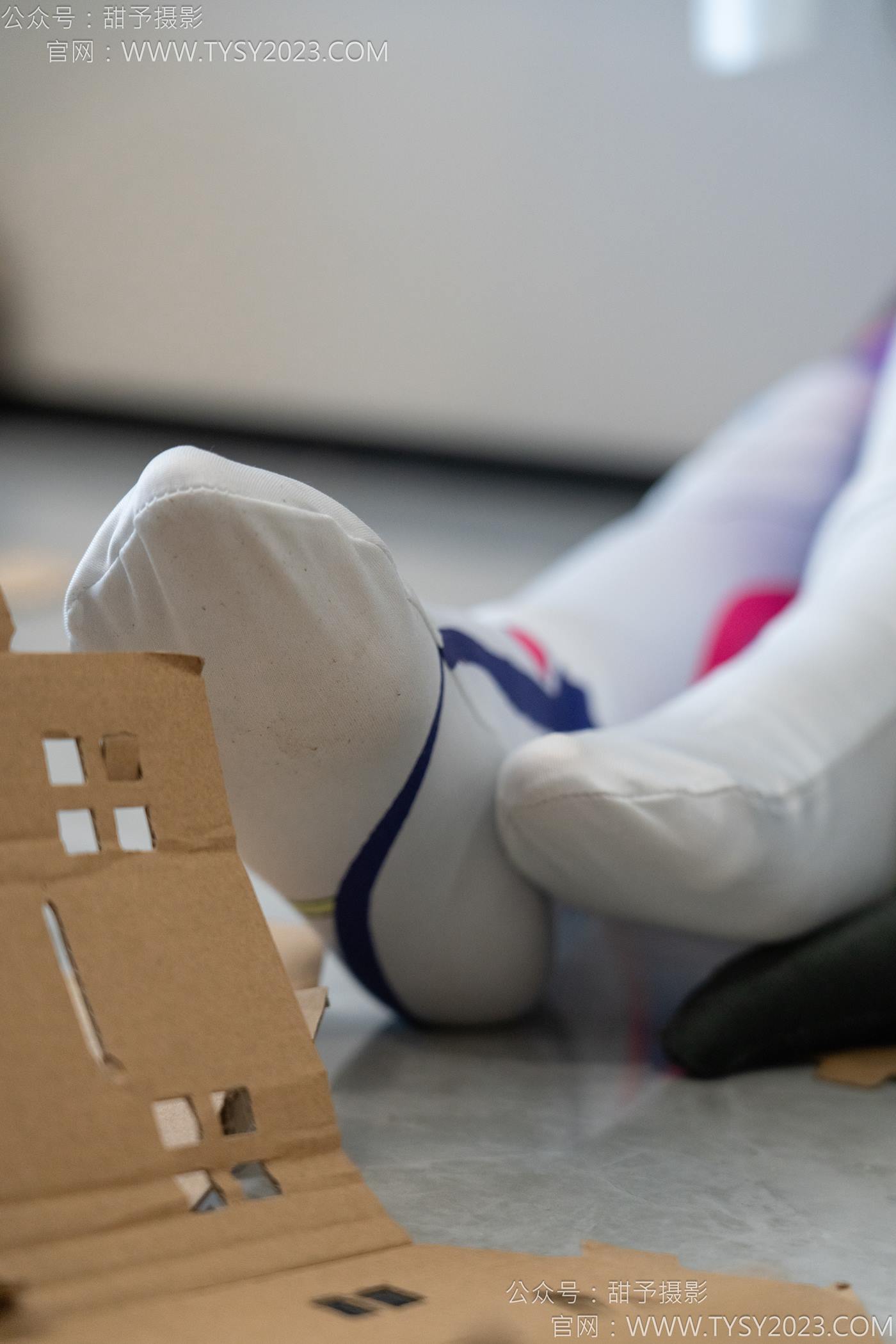 图片[16]-甜予摄影 NO.122 璇璇-cos连体服、小人国剧情[113P] – 速更版-美库