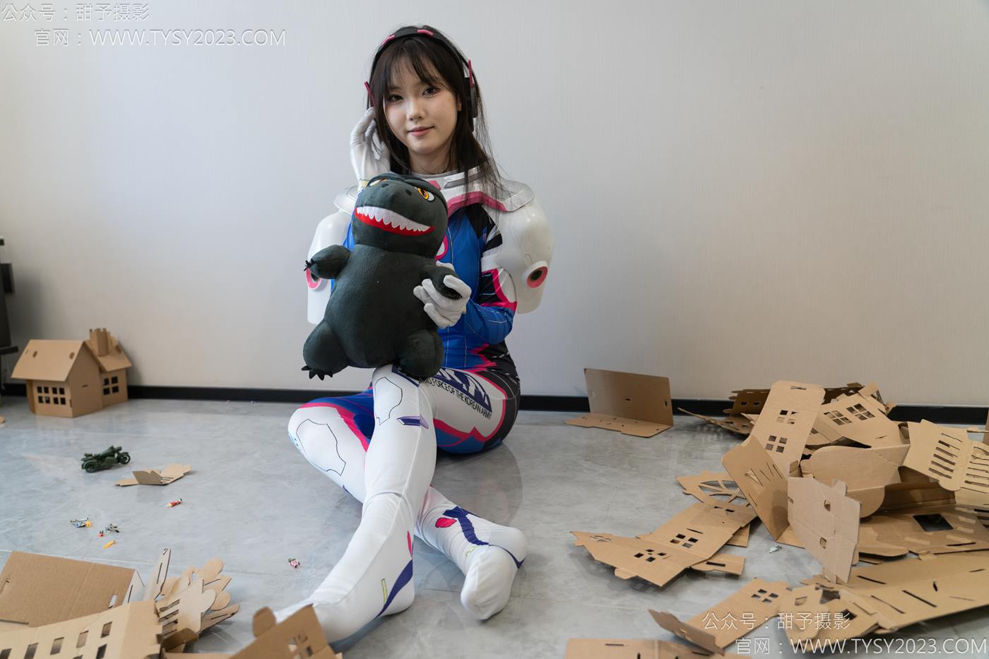 图片[19]-甜予摄影 NO.122 璇璇-cos连体服、小人国剧情[113P] – 速更版-美库