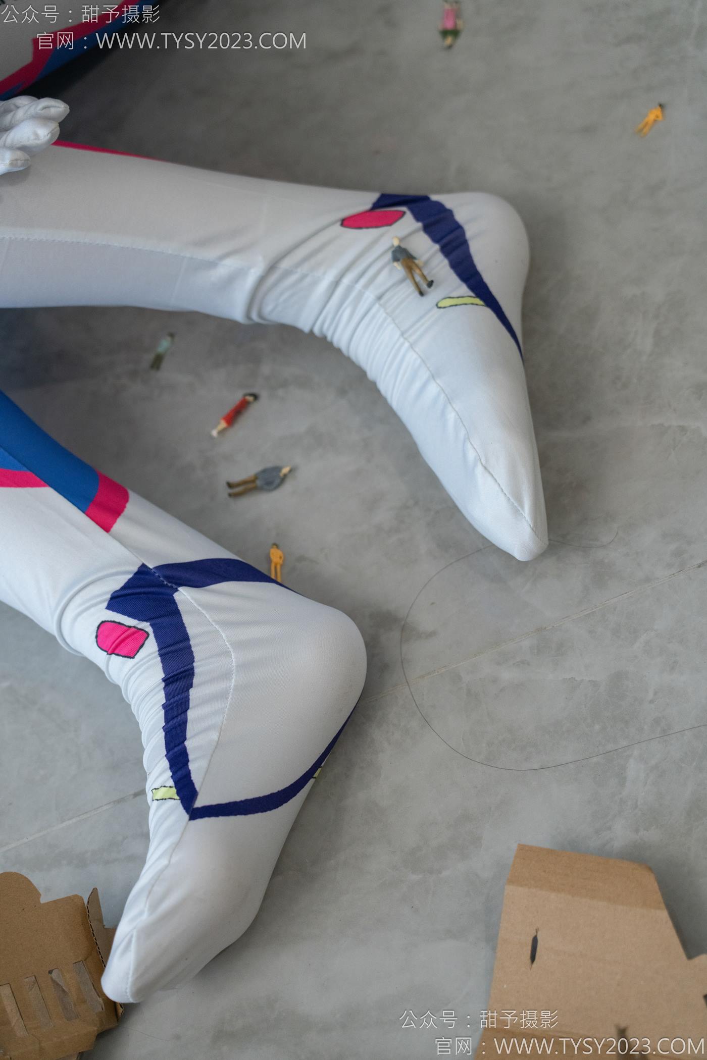 图片[26]-甜予摄影 NO.122 璇璇-cos连体服、小人国剧情[113P] – 速更版-美库