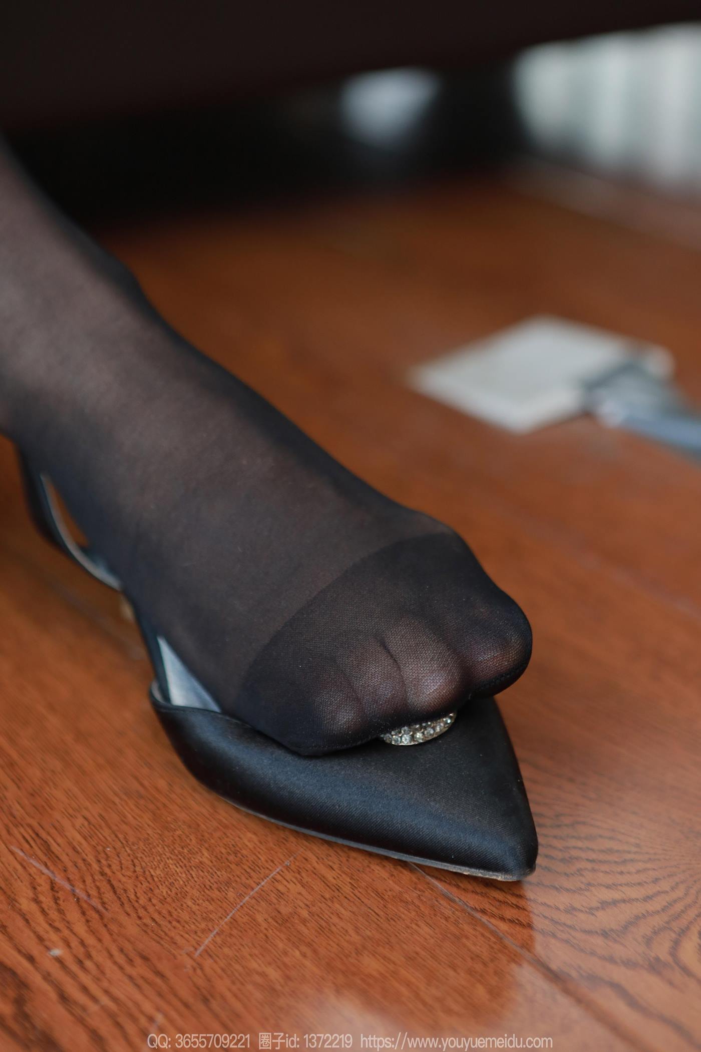 图片[20]-[IESS异思趣向] 2025.02.11 丝享家1974：兔兔《可爱脚丫》[80P] – 速更版-美库