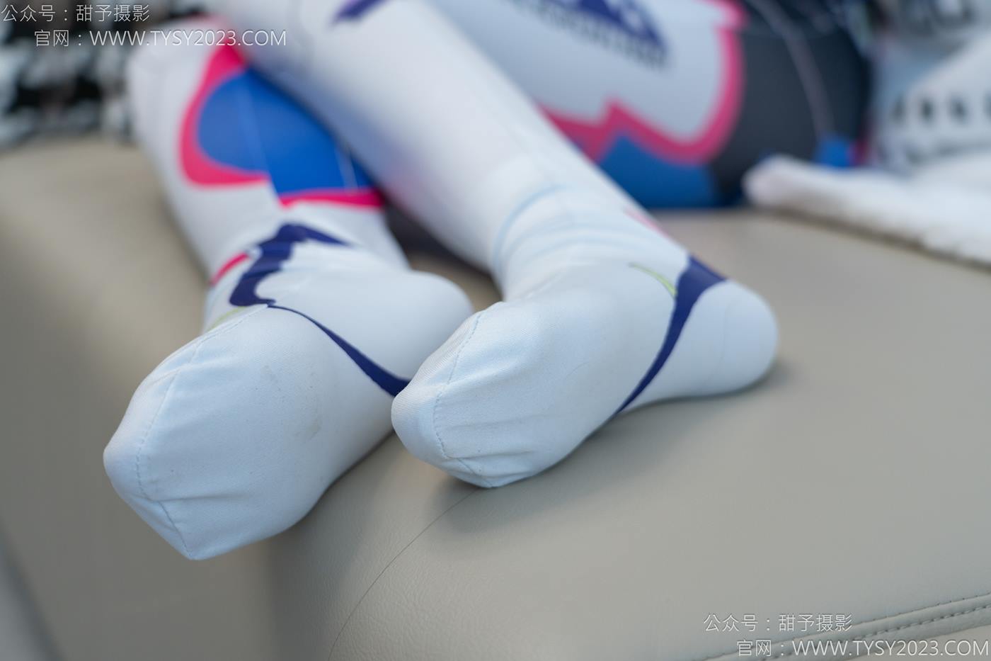 图片[84]-甜予摄影 NO.122 璇璇-cos连体服、小人国剧情[113P] – 速更版-美库