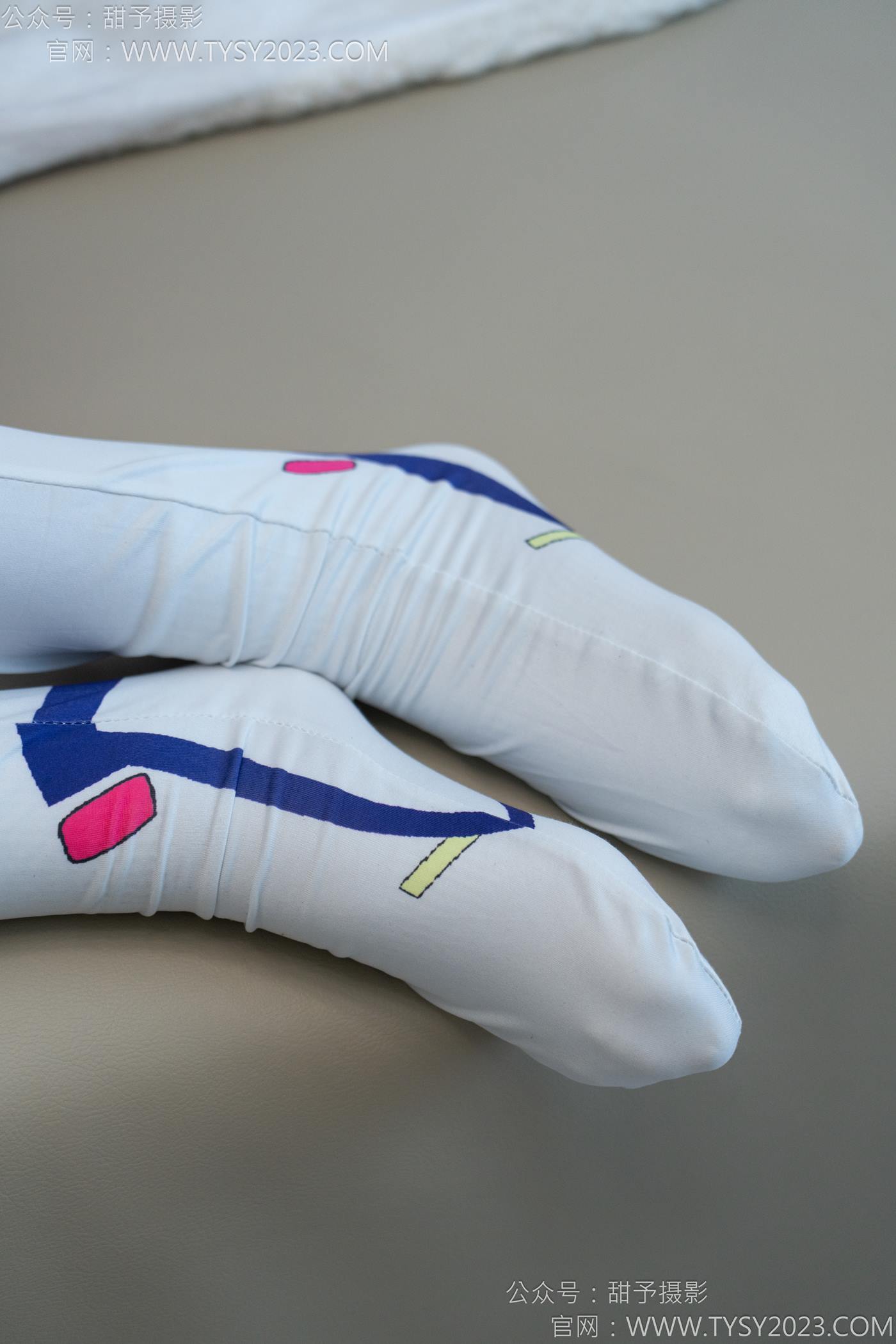 图片[97]-甜予摄影 NO.122 璇璇-cos连体服、小人国剧情[113P] – 速更版-美库