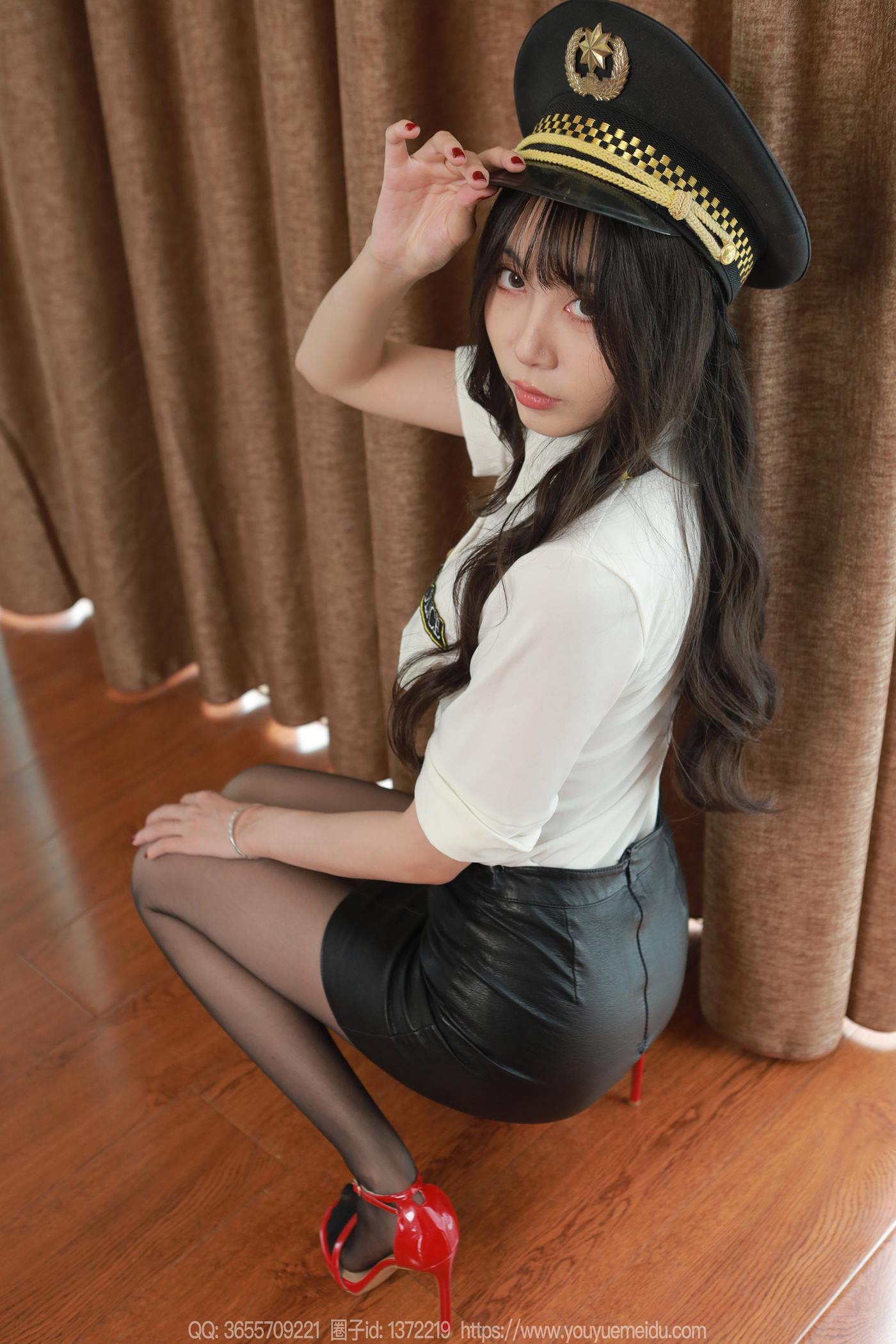 图片[10]-[IESS异思趣向] 2025.02.12 丝享家1975：团团《长腿女sir（上）》[87P] – 速更版-美库