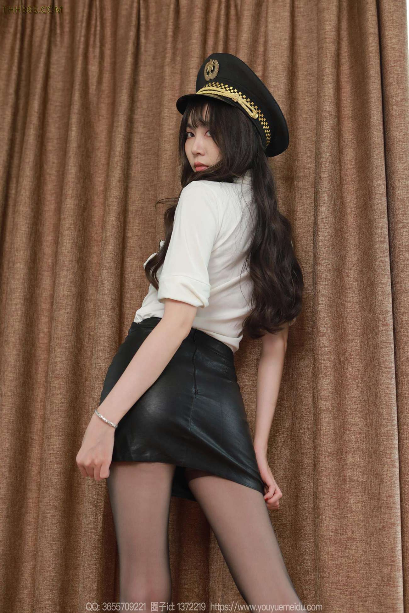 图片[30]-[IESS异思趣向] 2025.02.12 丝享家1975：团团《长腿女sir（上）》[87P] – 速更版-美库