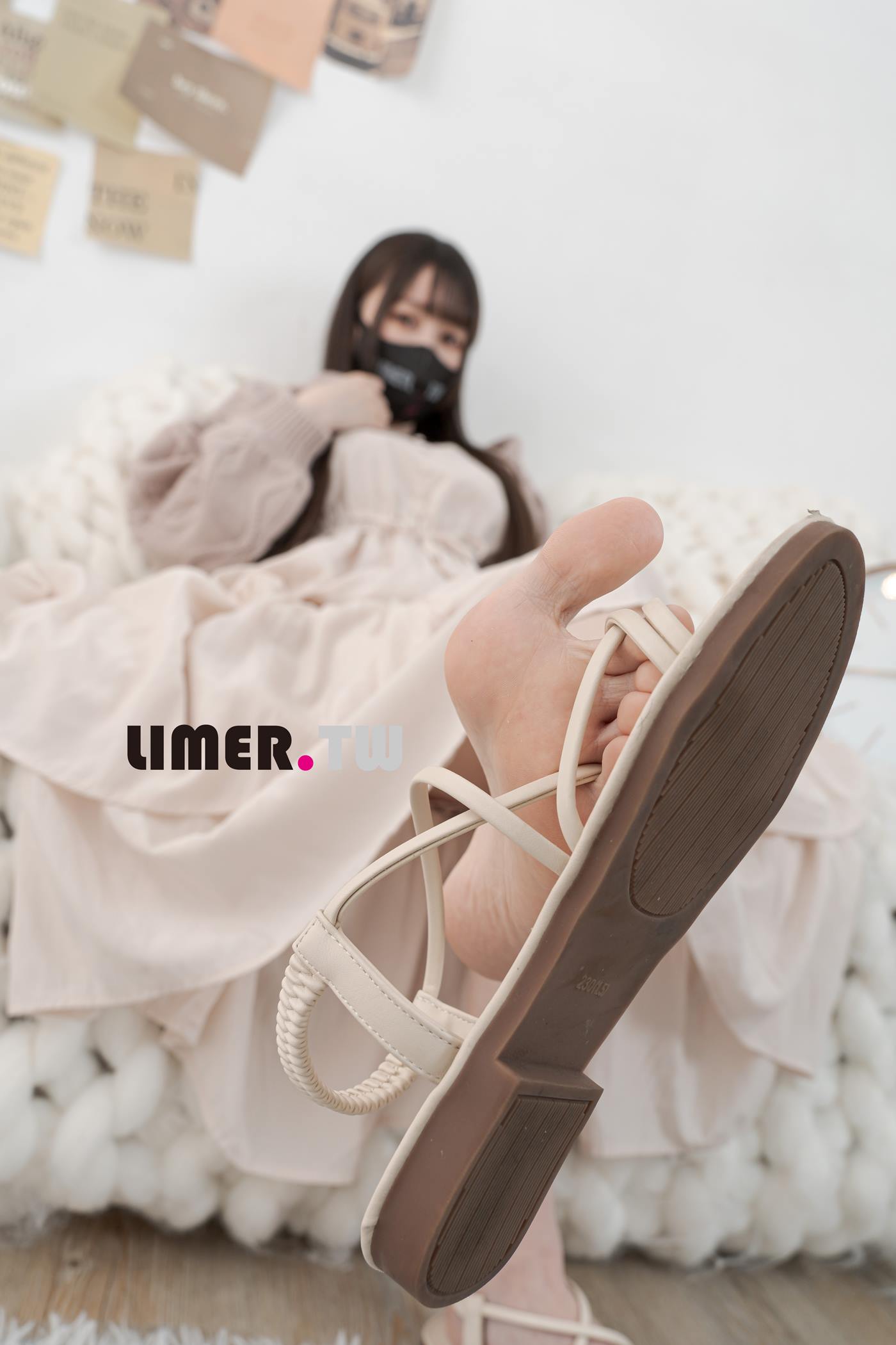 图片[43]-Limerence原创 NO.097 Miya 涼鞋 素甲 粉嫩通紅裸足 一次滿足[116P] – 速更版-美库