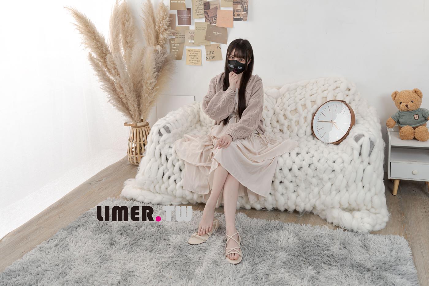 图片[49]-Limerence原创 NO.097 Miya 涼鞋 素甲 粉嫩通紅裸足 一次滿足[116P] – 速更版-美库