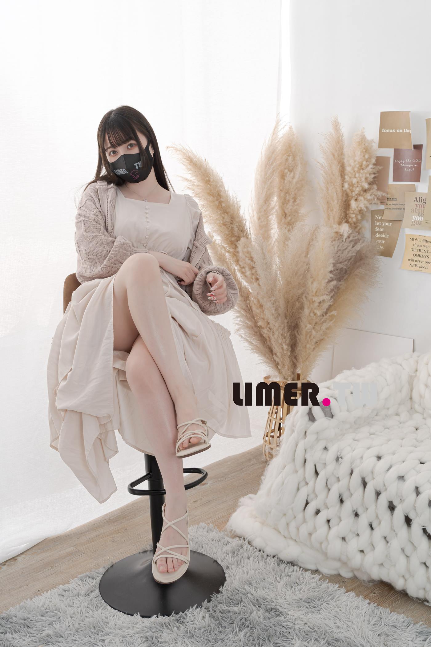 图片[85]-Limerence原创 NO.097 Miya 涼鞋 素甲 粉嫩通紅裸足 一次滿足[116P] – 速更版-美库