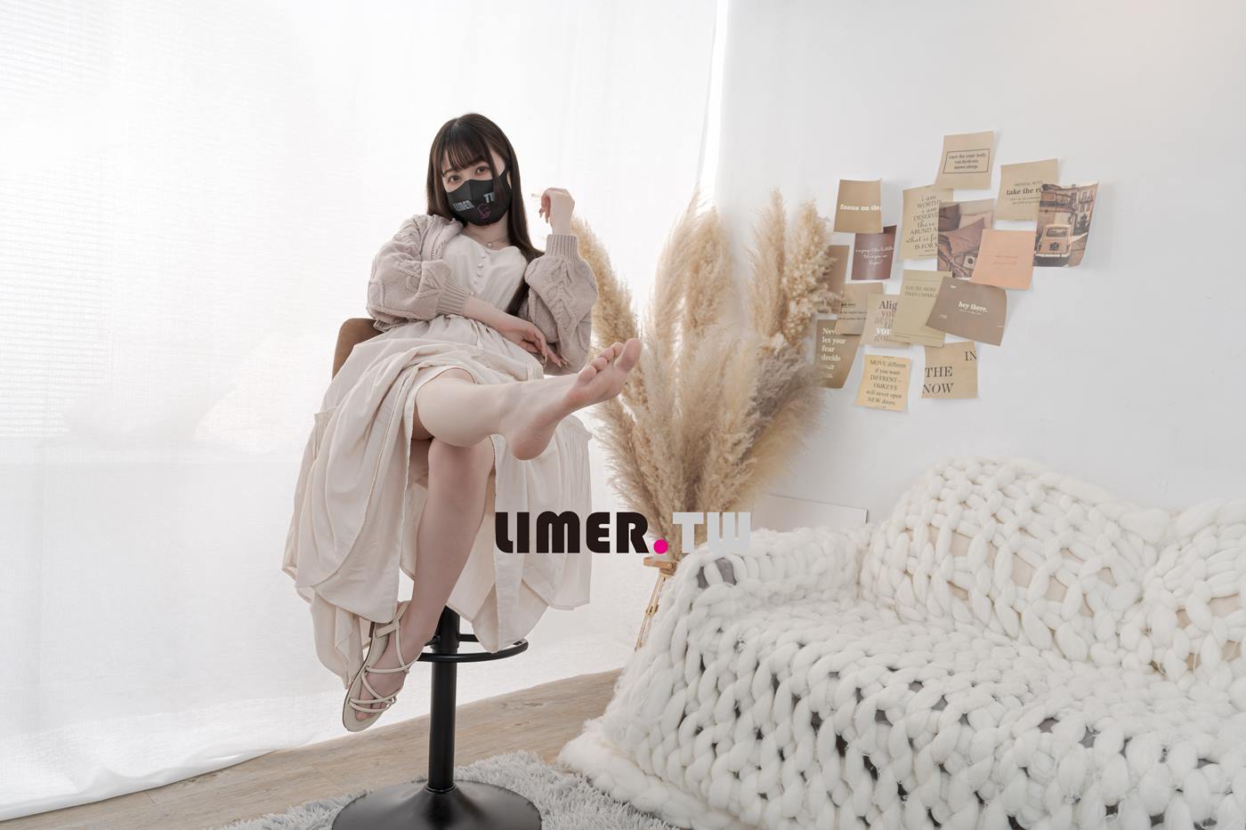 图片[97]-Limerence原创 NO.097 Miya 涼鞋 素甲 粉嫩通紅裸足 一次滿足[116P] – 速更版-美库