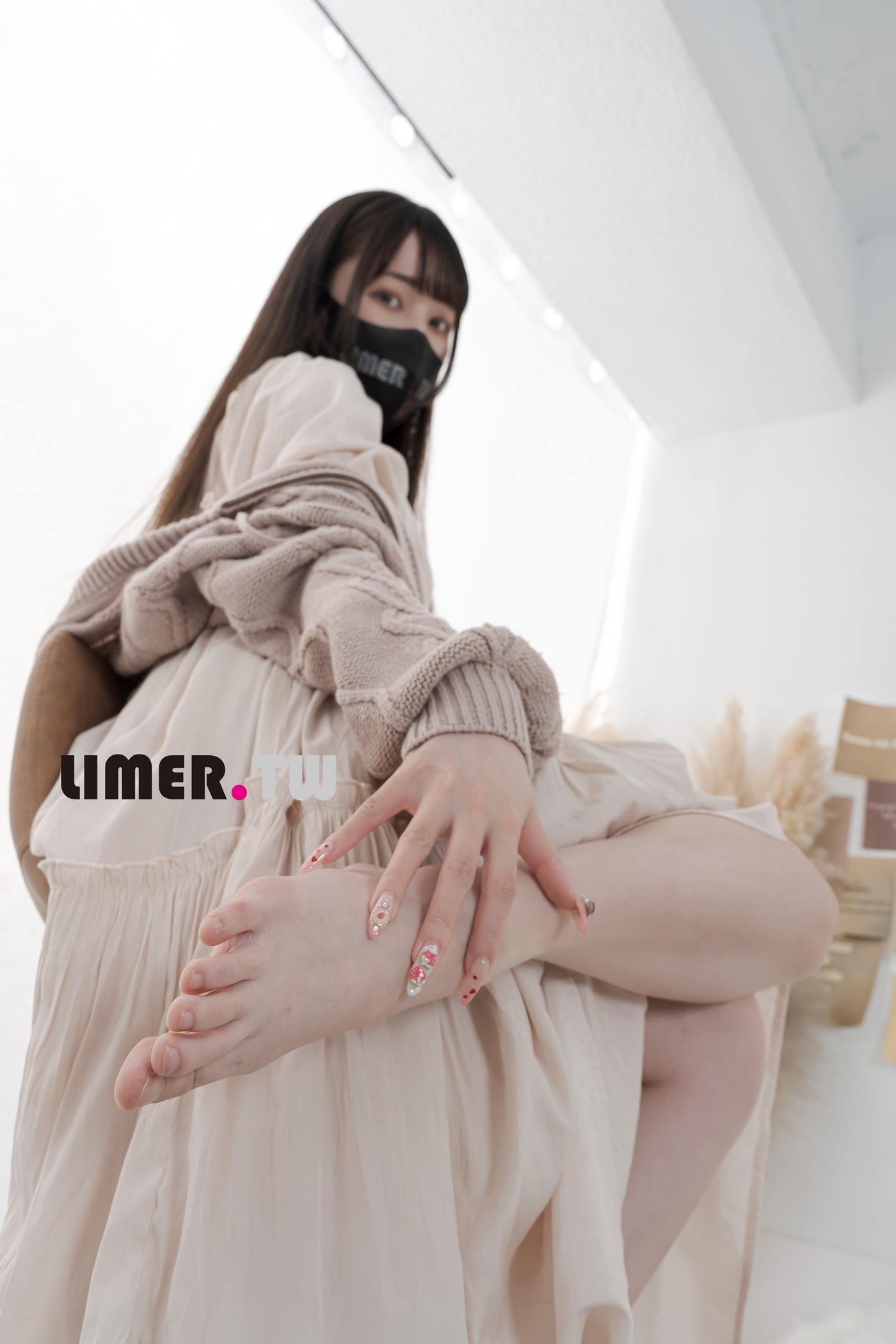 图片[99]-Limerence原创 NO.097 Miya 涼鞋 素甲 粉嫩通紅裸足 一次滿足[116P] – 速更版-美库