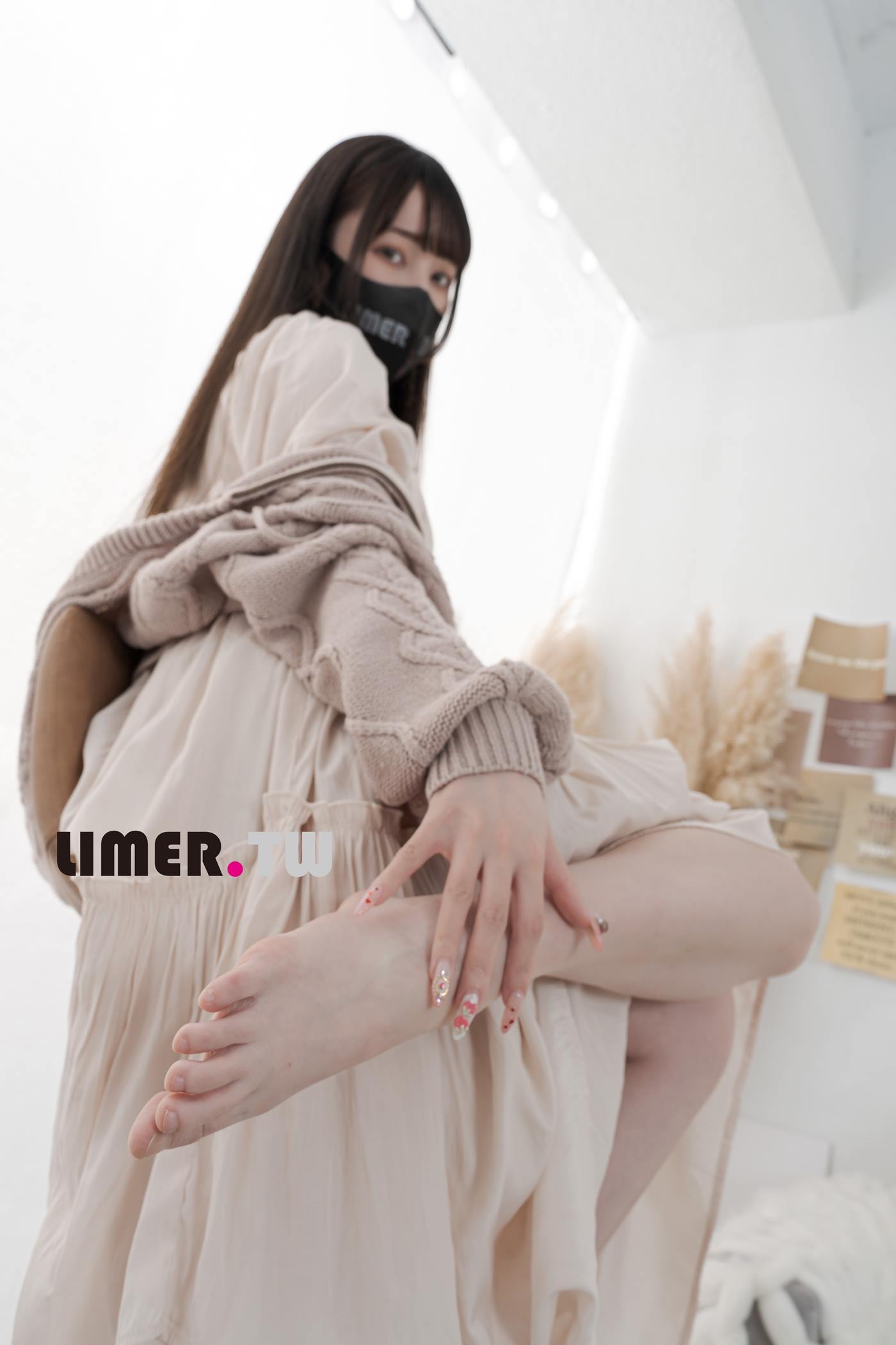 图片[100]-Limerence原创 NO.097 Miya 涼鞋 素甲 粉嫩通紅裸足 一次滿足[116P] – 速更版-美库