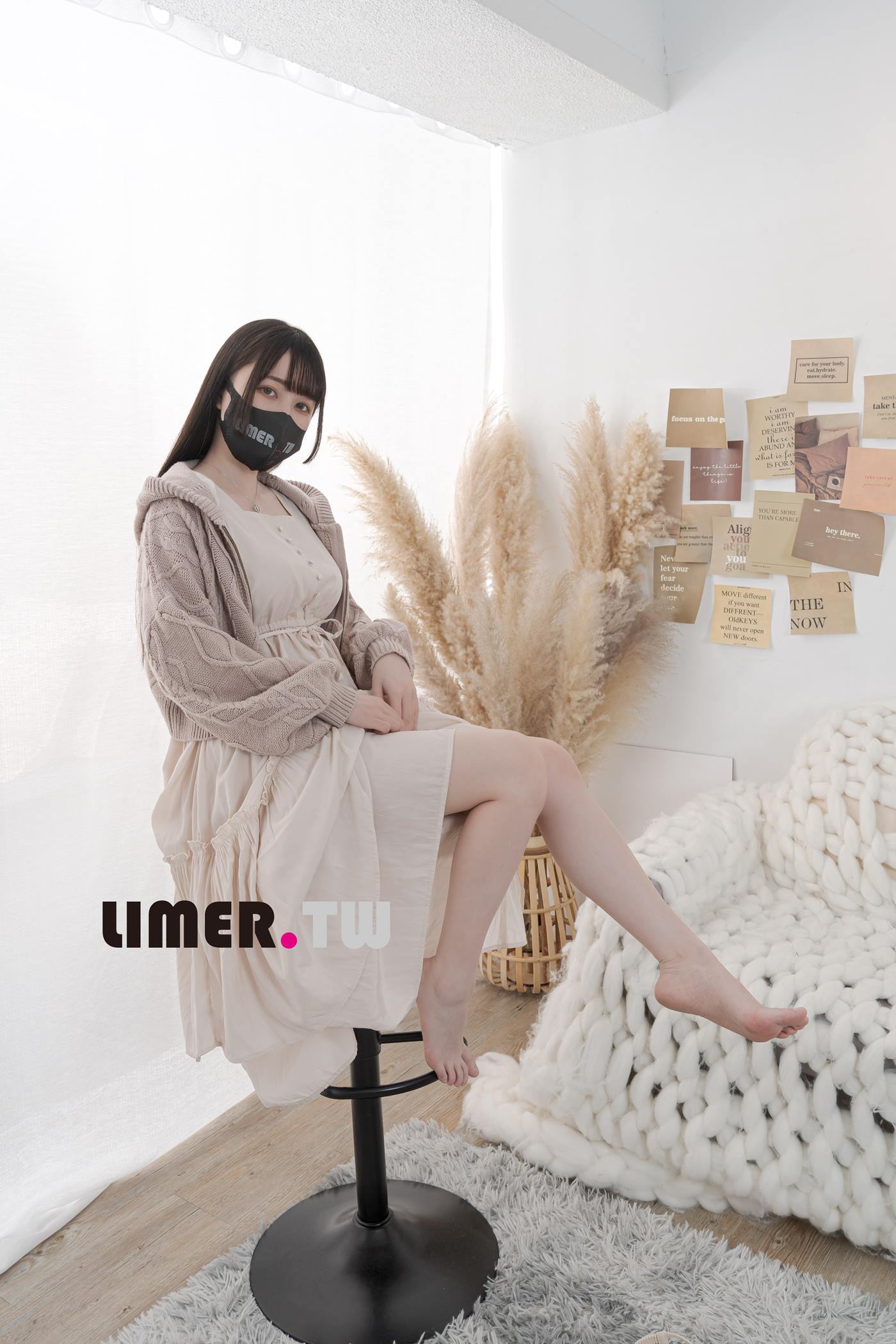 图片[102]-Limerence原创 NO.097 Miya 涼鞋 素甲 粉嫩通紅裸足 一次滿足[116P] – 速更版-美库