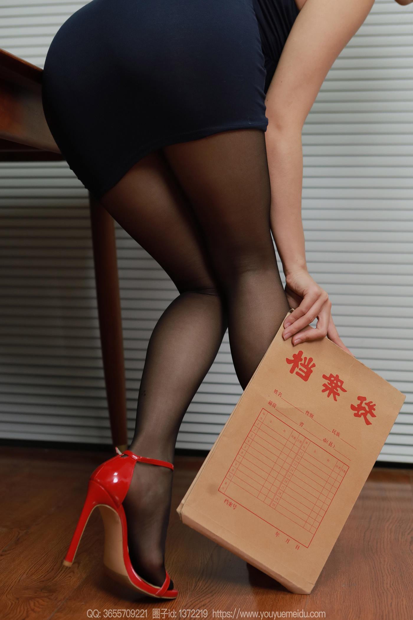 图片[11]-[IESS异思趣向] 2025.02.16 丝享家1978：兔兔《梅花纹（上）》[74P] – 速更版-美库