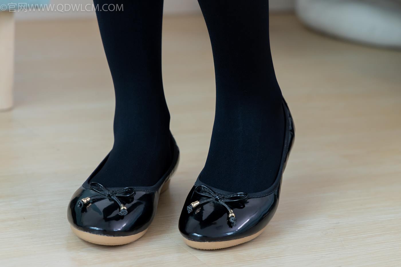 图片[10]-物恋传媒 NO.2265 恬恬-平底鞋、厚黑丝、厚黑丝踩奶油蛋糕剧情[137P] – 速更版-美库