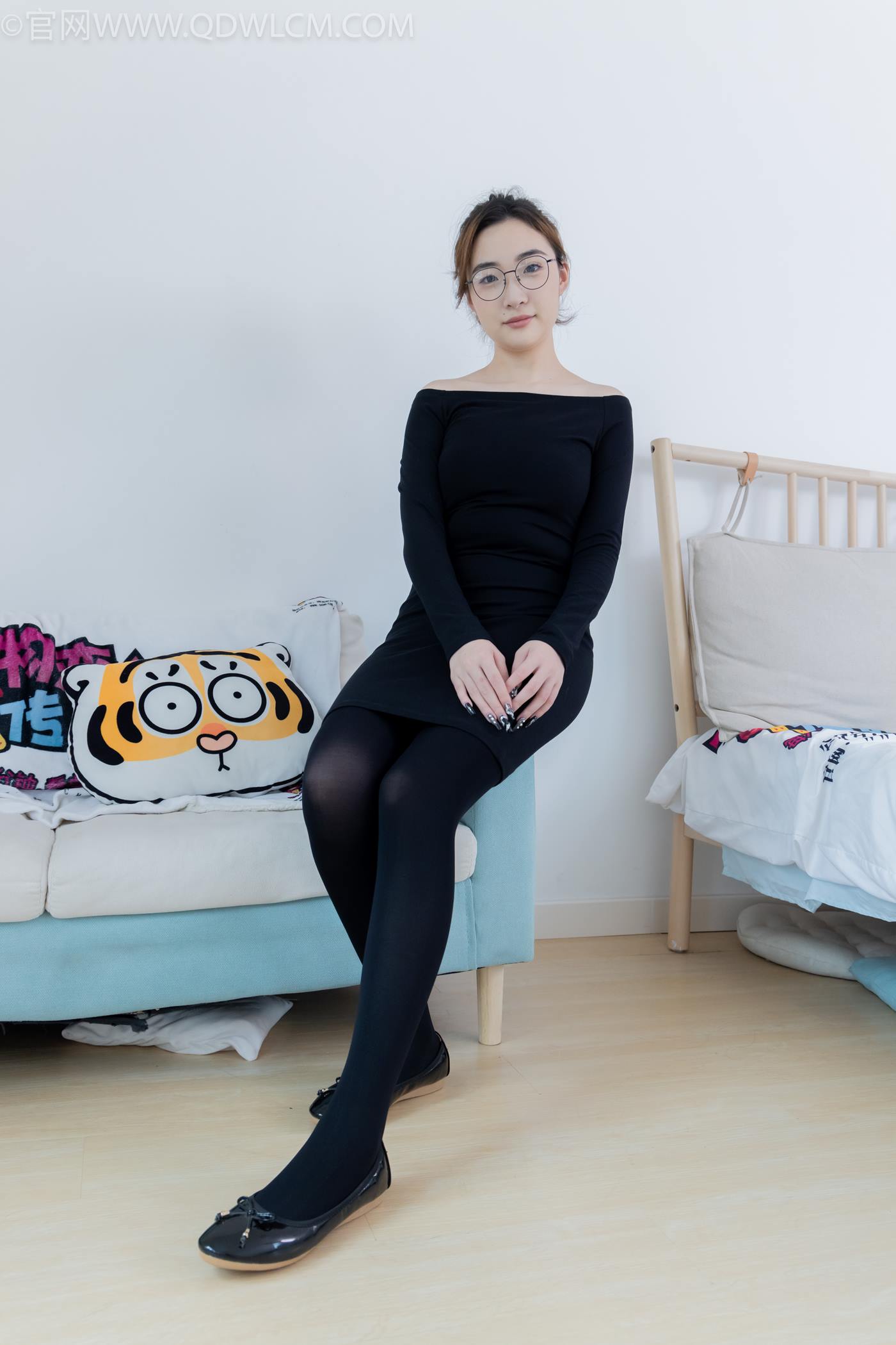 图片[14]-物恋传媒 NO.2265 恬恬-平底鞋、厚黑丝、厚黑丝踩奶油蛋糕剧情[137P] – 速更版-美库