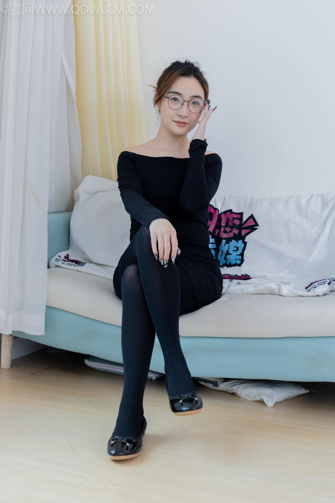 图片[44]-物恋传媒 NO.2265 恬恬-平底鞋、厚黑丝、厚黑丝踩奶油蛋糕剧情[137P] – 速更版-美库