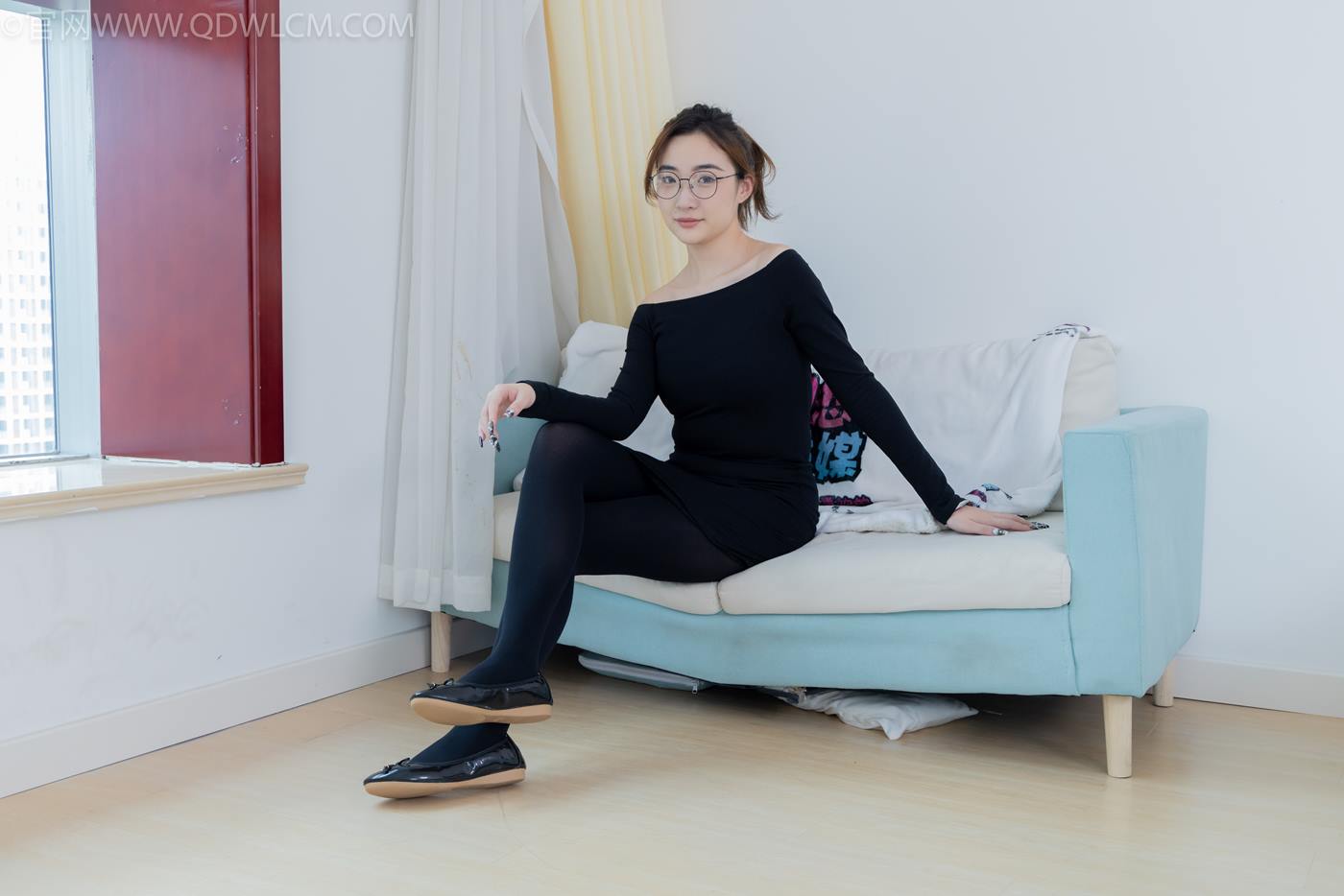 图片[46]-物恋传媒 NO.2265 恬恬-平底鞋、厚黑丝、厚黑丝踩奶油蛋糕剧情[137P] – 速更版-美库