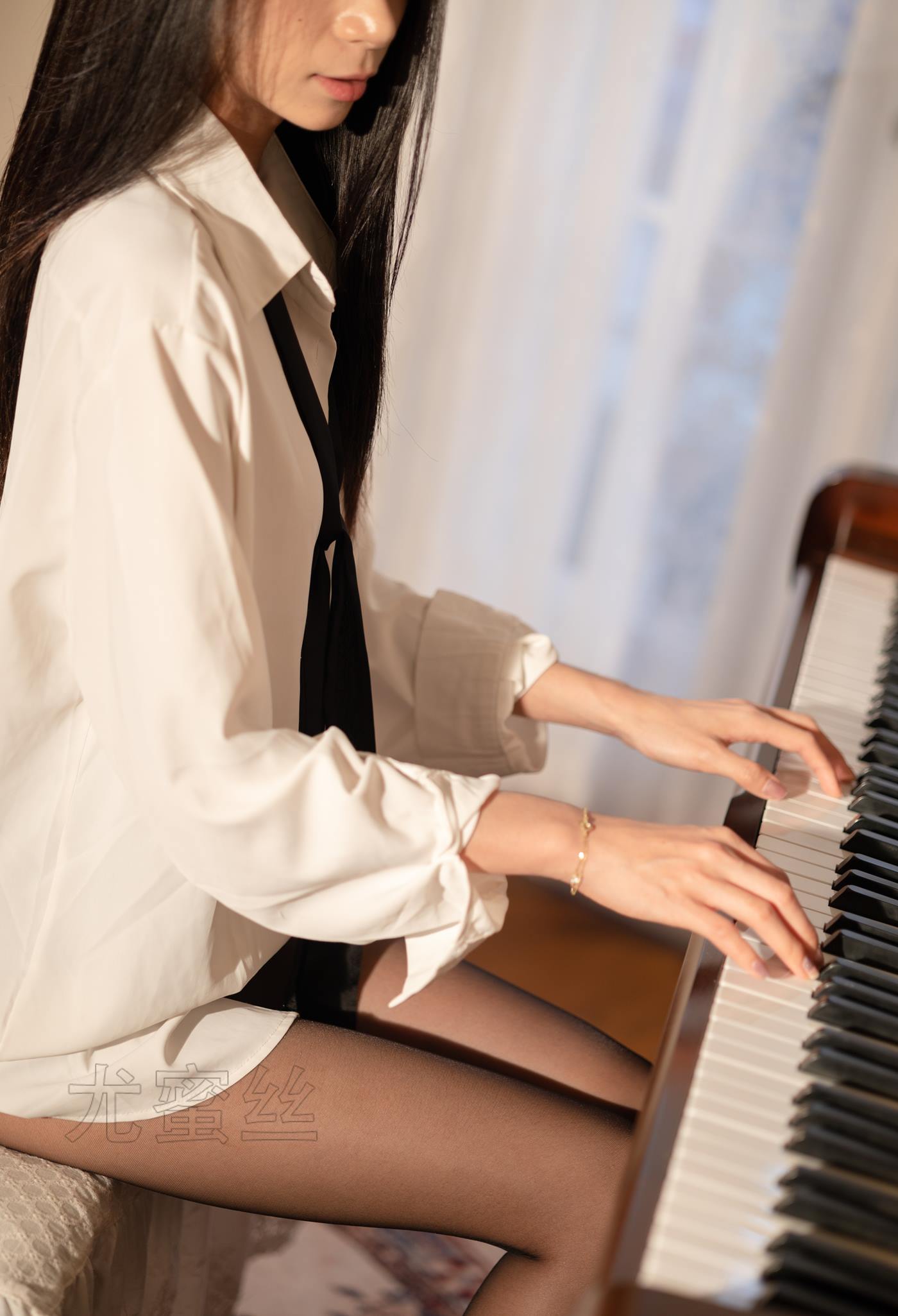 图片[93]-[尤蜜丝]穿搭写真 NO.145 你真的好甜 [120P] – 速更版-美库