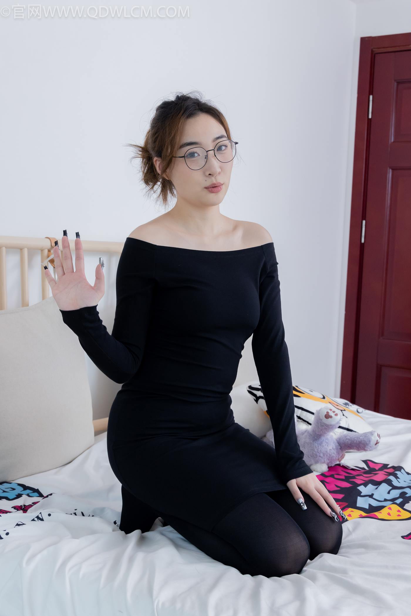 图片[82]-物恋传媒 NO.2265 恬恬-平底鞋、厚黑丝、厚黑丝踩奶油蛋糕剧情[137P] – 速更版-美库