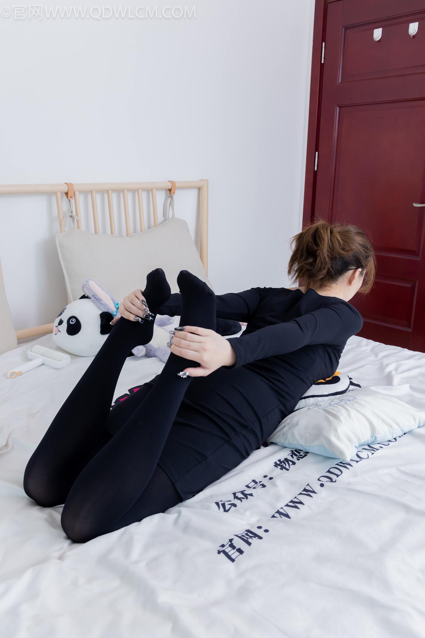 图片[97]-物恋传媒 NO.2265 恬恬-平底鞋、厚黑丝、厚黑丝踩奶油蛋糕剧情[137P] – 速更版-美库