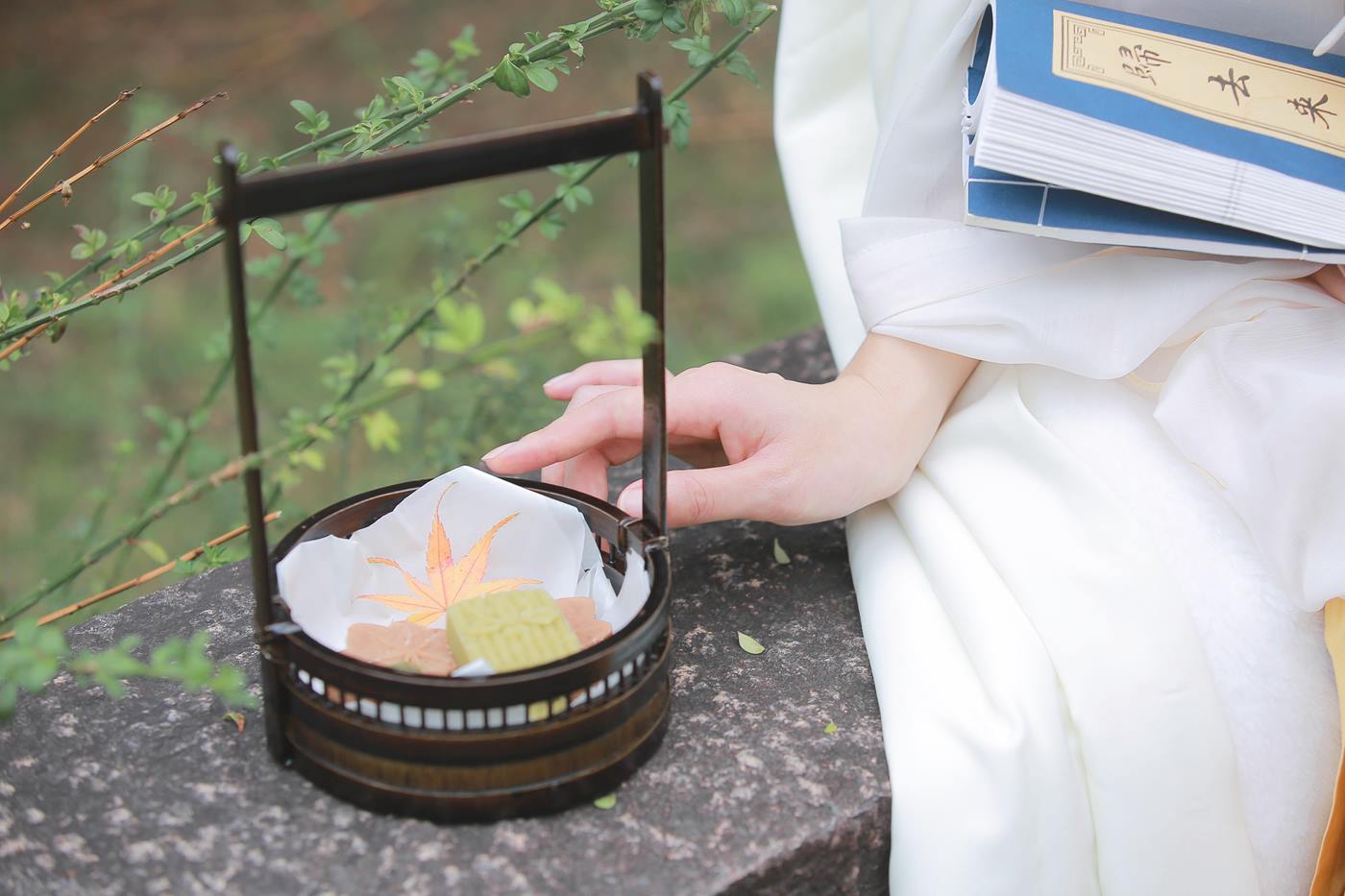 图片[22]-[YITUYU艺图语]2022.11.01 长相忆 知世[22+1P] – 速更版-美库