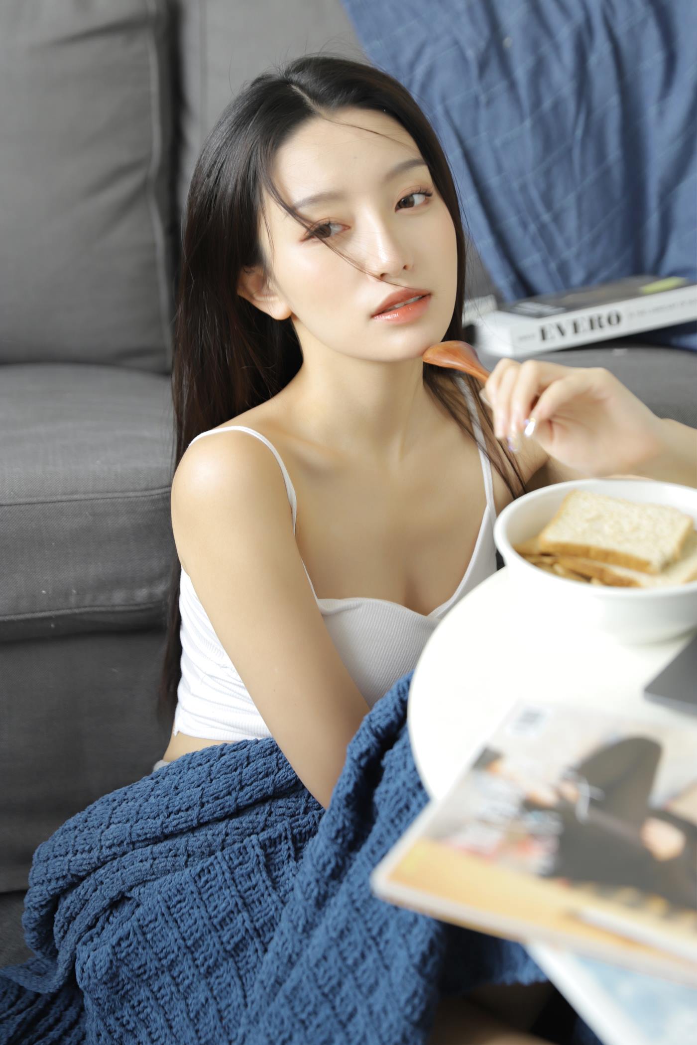 图片[22]-[YITUYU艺图语]2022.11.03 阿尔卑斯 柠萌婧啊[38+1P] – 速更版-美库