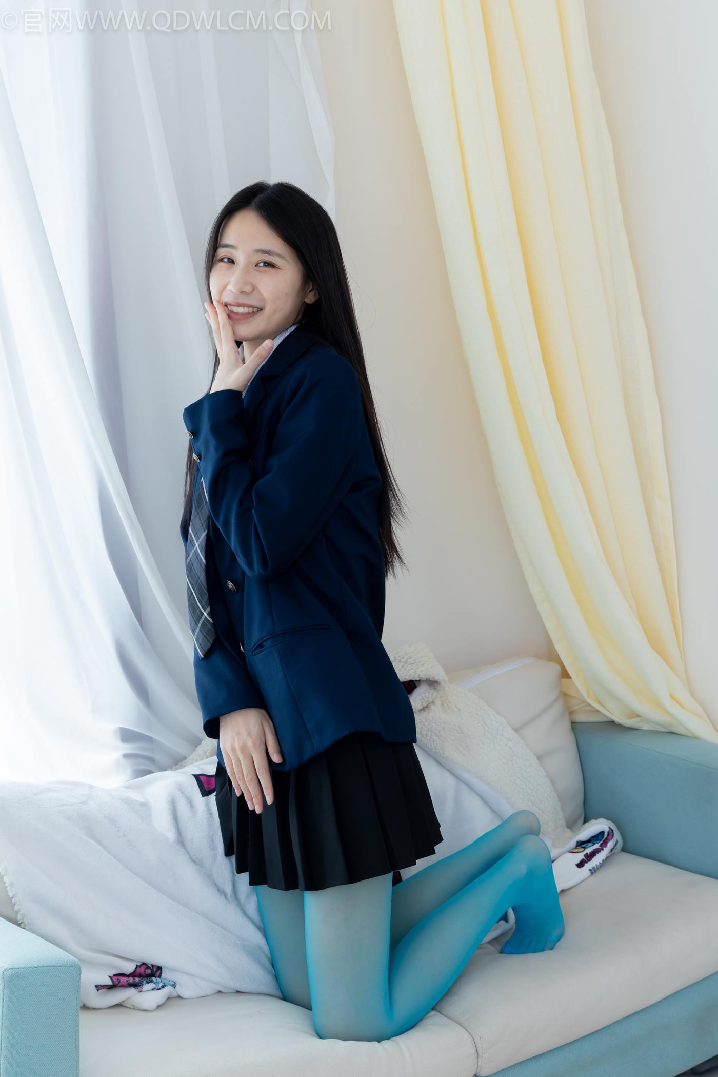 图片[46]-物恋传媒 NO.2269 菜菜-高跟鞋、薄蓝绿色丝、胶带绑脚踝老头乐挠脚剧情[100P] – 速更版-美库