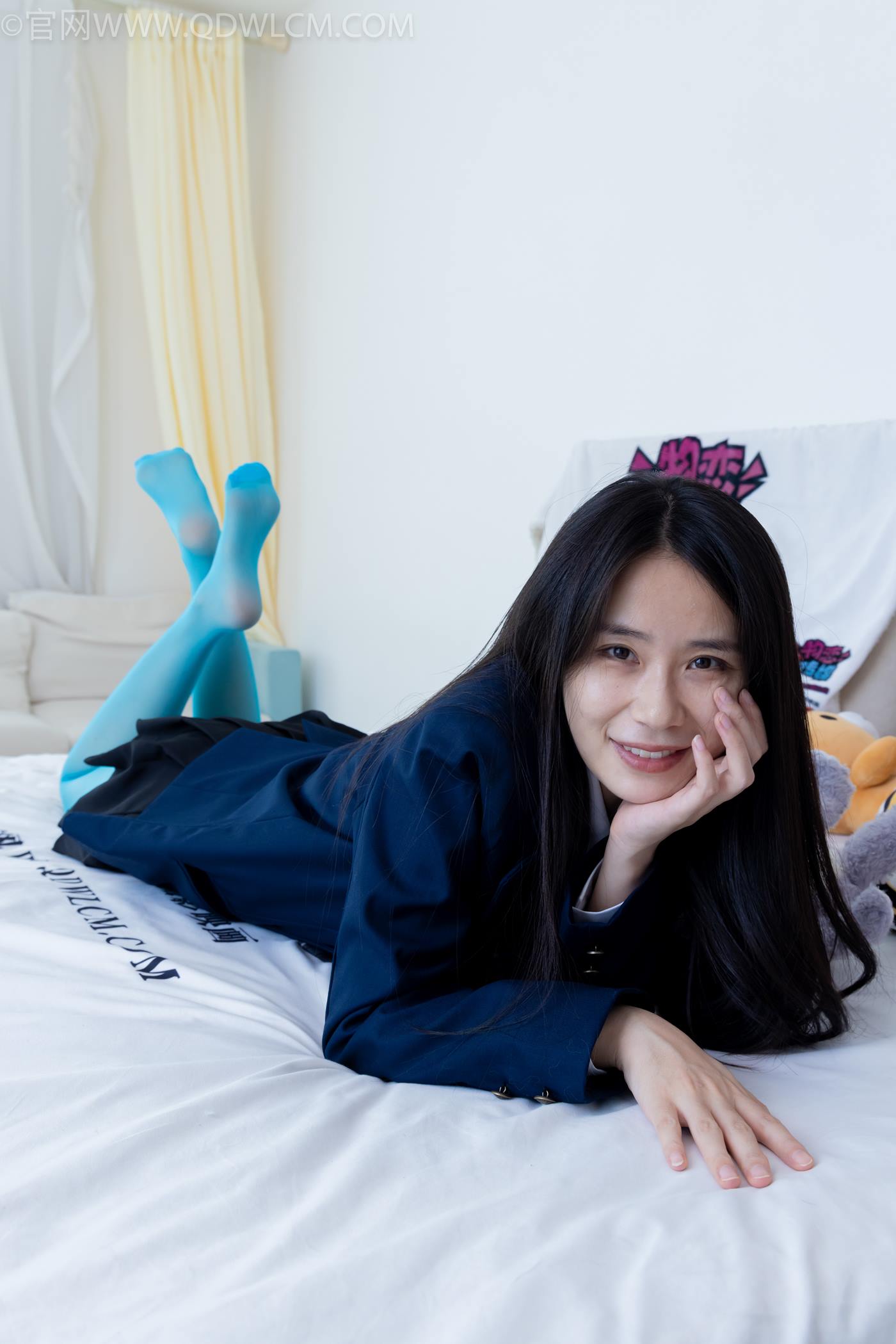 图片[78]-物恋传媒 NO.2269 菜菜-高跟鞋、薄蓝绿色丝、胶带绑脚踝老头乐挠脚剧情[100P] – 速更版-美库