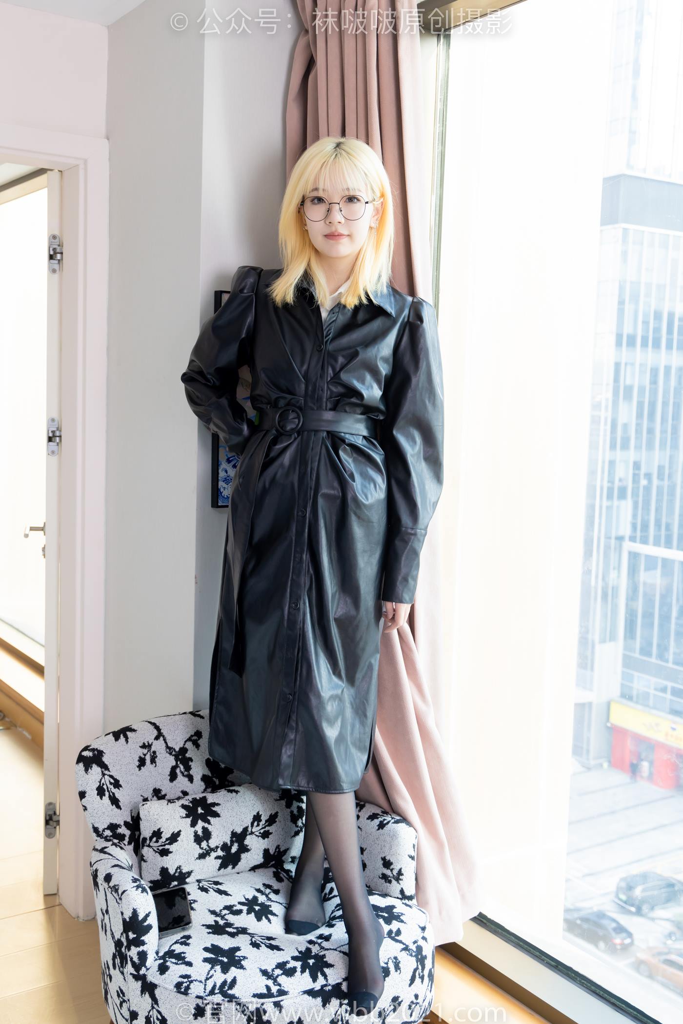 图片[28]-[BoBoSocks袜啵啵]NO.507 小甜豆 高跟长靴、薄黑丝、皮衣外套、ol风[113P] – 速更版-美库