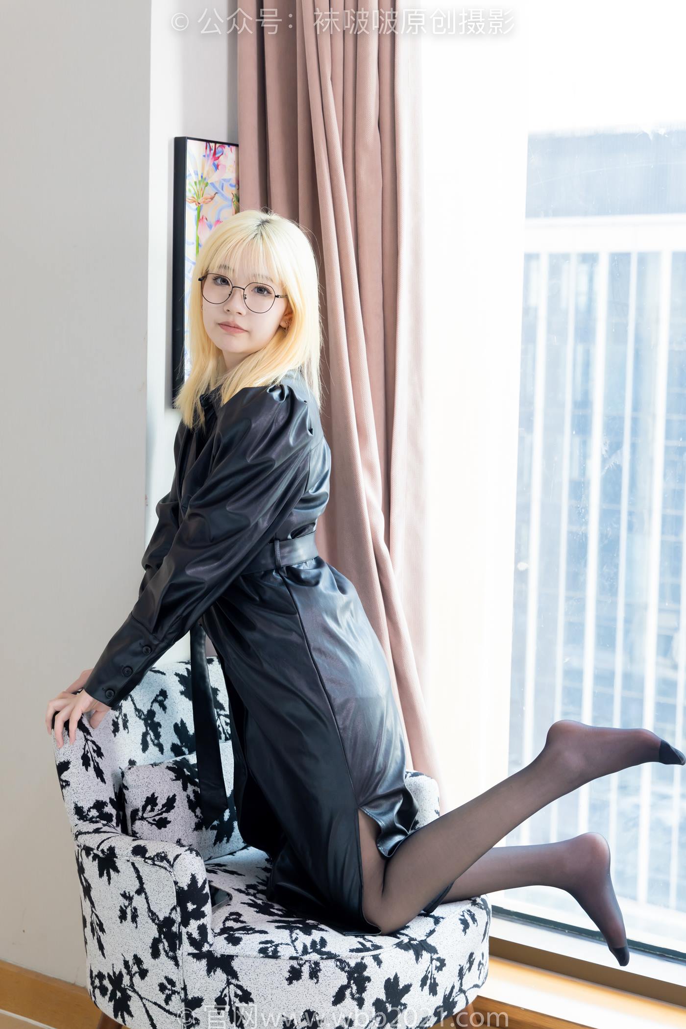 图片[47]-[BoBoSocks袜啵啵]NO.507 小甜豆 高跟长靴、薄黑丝、皮衣外套、ol风[113P] – 速更版-美库