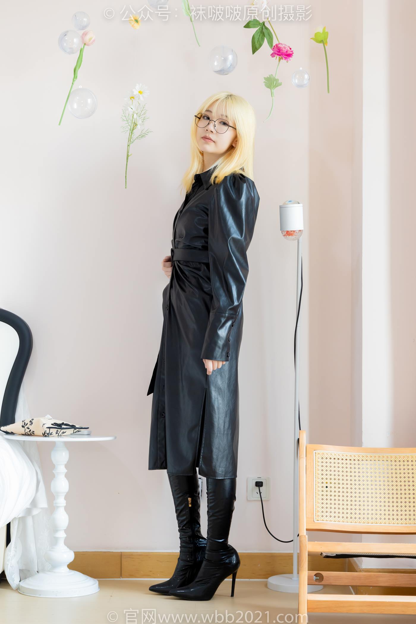 图片[61]-[BoBoSocks袜啵啵]NO.507 小甜豆 高跟长靴、薄黑丝、皮衣外套、ol风[113P] – 速更版-美库