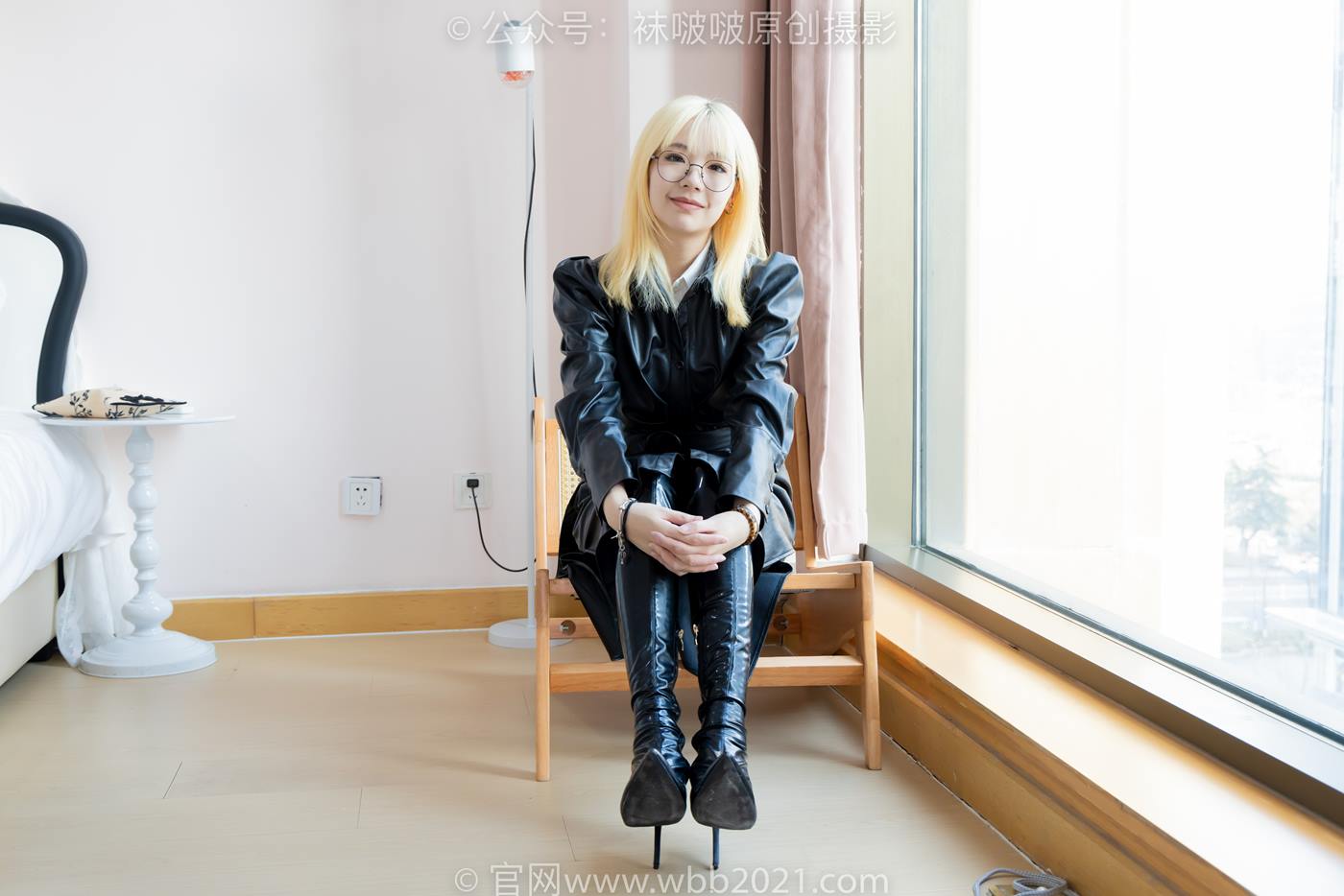 图片[70]-[BoBoSocks袜啵啵]NO.507 小甜豆 高跟长靴、薄黑丝、皮衣外套、ol风[113P] – 速更版-美库